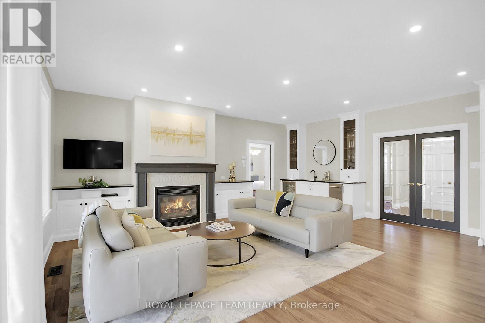 6196 Elkwood Drive, Ottawa, Ontario  K4P 1M9 - Photo 13 - X12638726