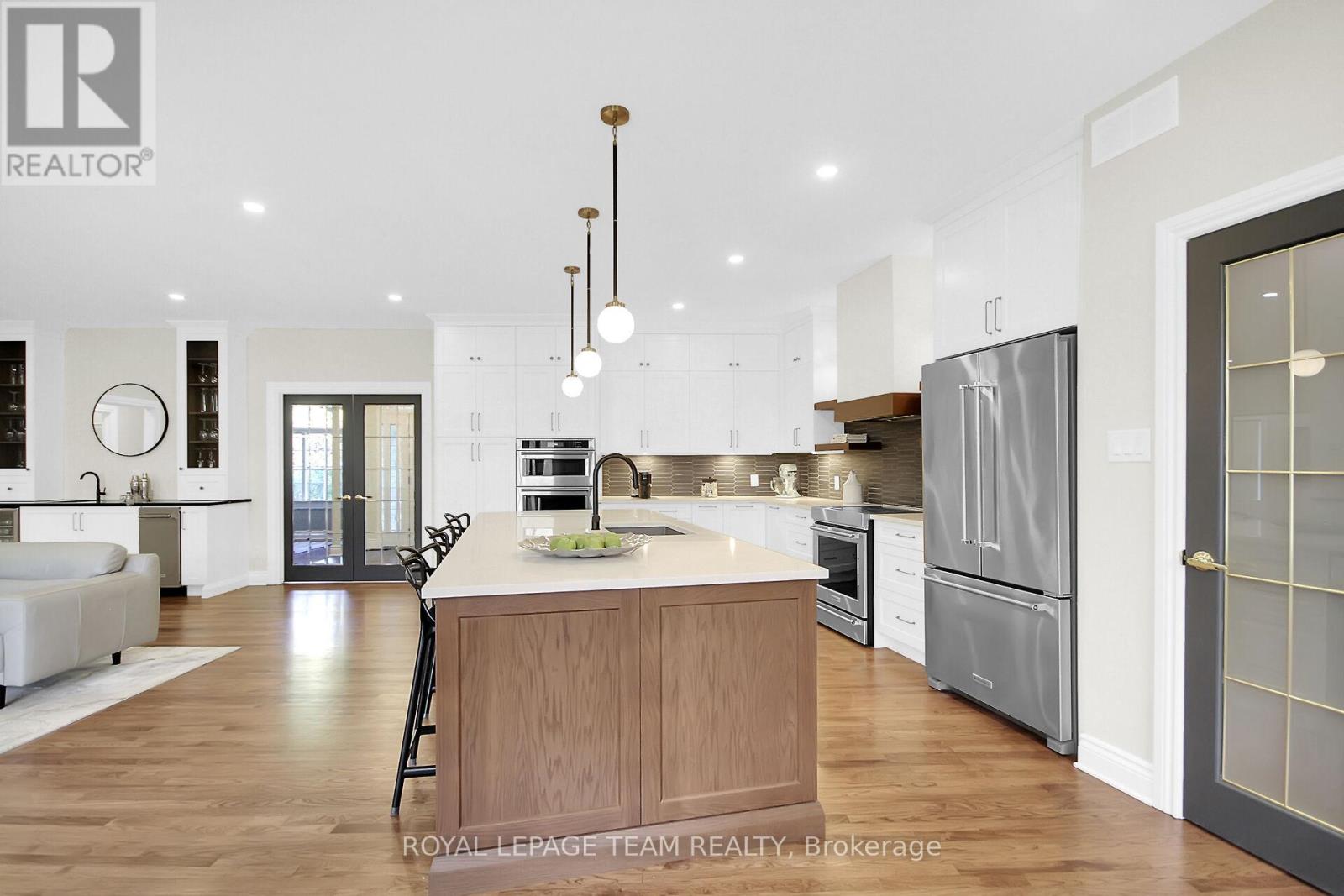 6196 Elkwood Drive, Ottawa, Ontario  K4P 1M9 - Photo 17 - X12638726