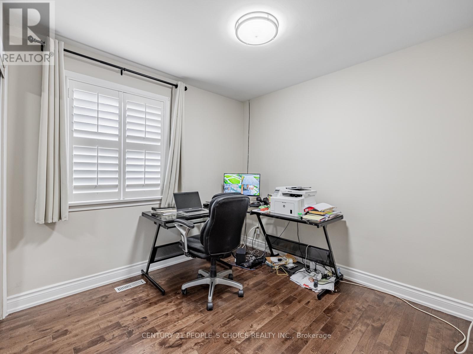 43 Shendale Drive, Toronto, Ontario  M9W 2B4 - Photo 15 - W12755572