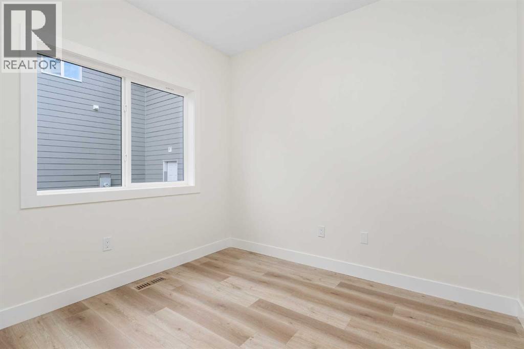 704 Mandalay Boulevard, Carstairs, Alberta  T0M 0N0 - Photo 14 - A2258188