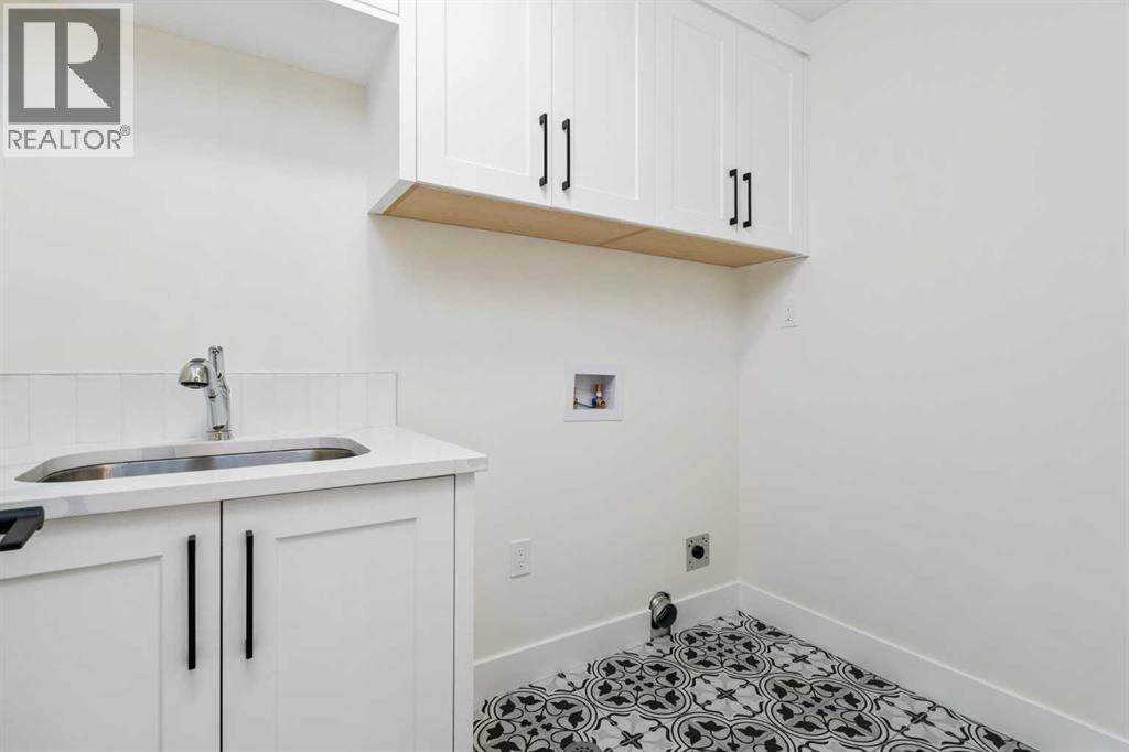 704 Mandalay Boulevard, Carstairs, Alberta  T0M 0N0 - Photo 27 - A2258188