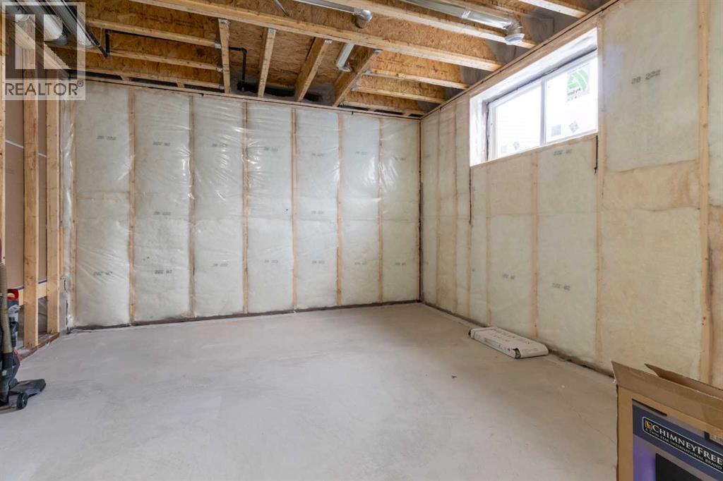 704 Mandalay Boulevard, Carstairs, Alberta  T0M 0N0 - Photo 35 - A2258188