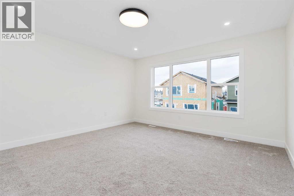 704 Mandalay Boulevard, Carstairs, Alberta  T0M 0N0 - Photo 29 - A2258188