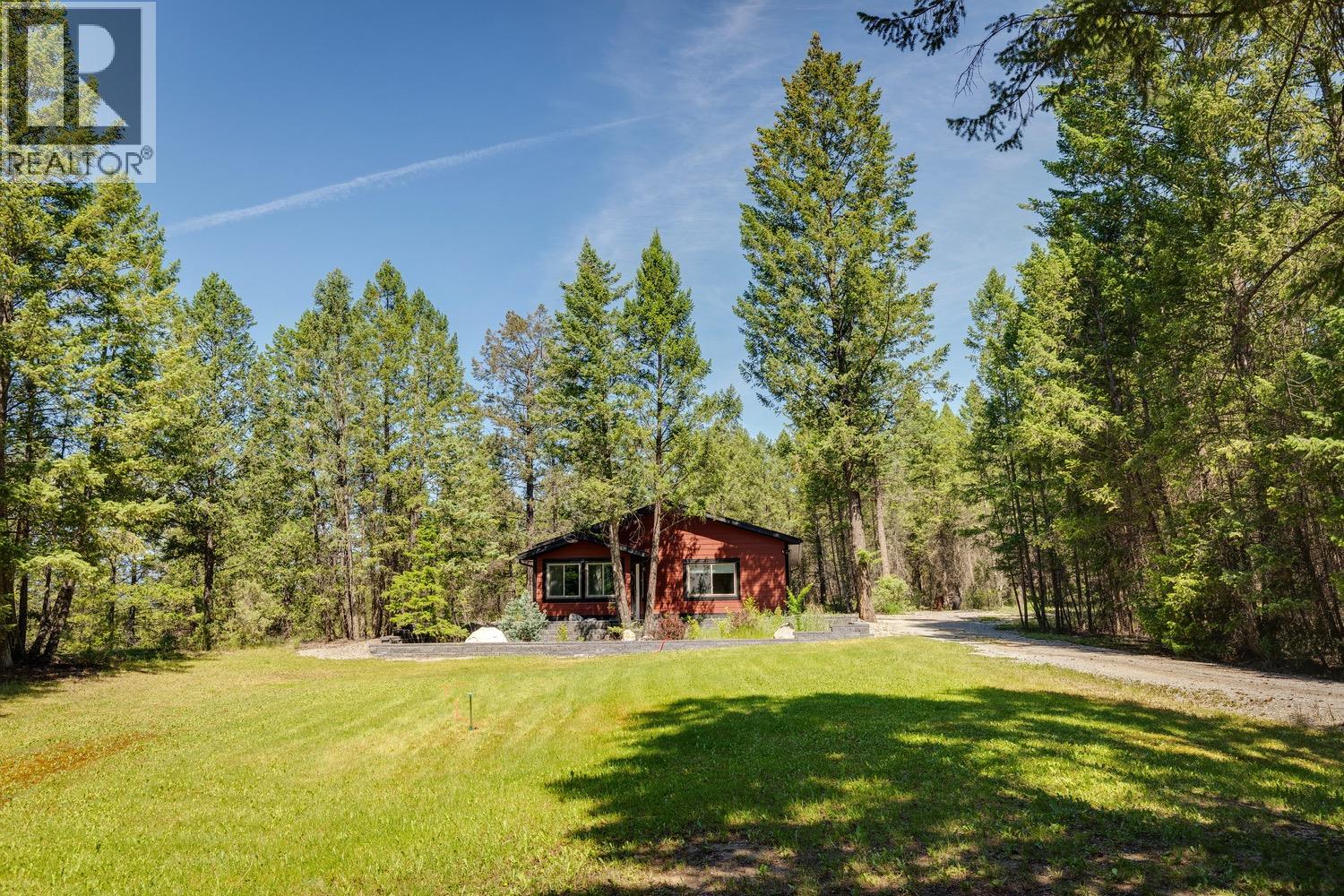 8566 Eacrett Road, Dry Gulch, British Columbia  V0A 1K2 - Photo 4 - 10357505