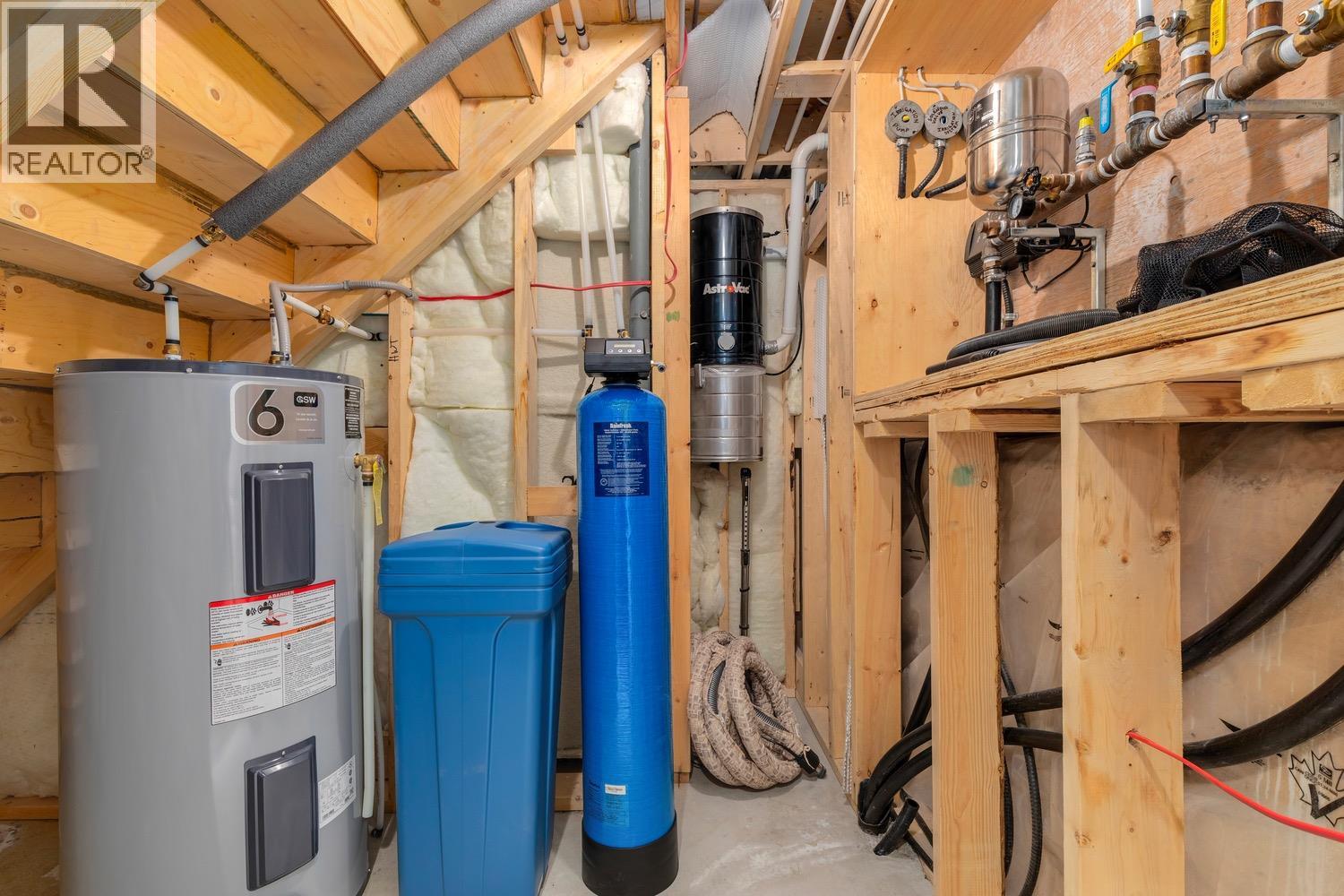 8566 Eacrett Road, Dry Gulch, British Columbia  V0A 1K2 - Photo 45 - 10357505