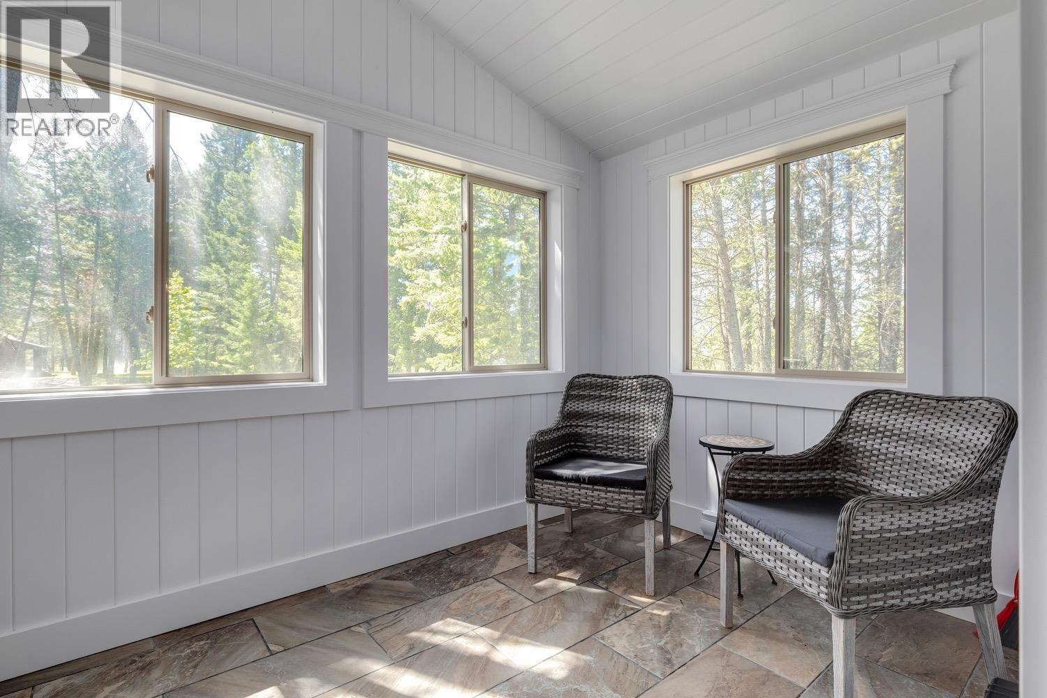 8566 Eacrett Road, Dry Gulch, British Columbia  V0A 1K2 - Photo 51 - 10357505