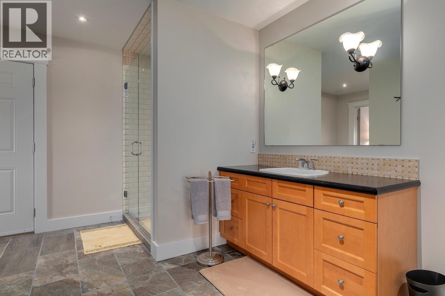 8566 Eacrett Road, Dry Gulch, British Columbia  V0A 1K2 - Photo 66 - 10357505