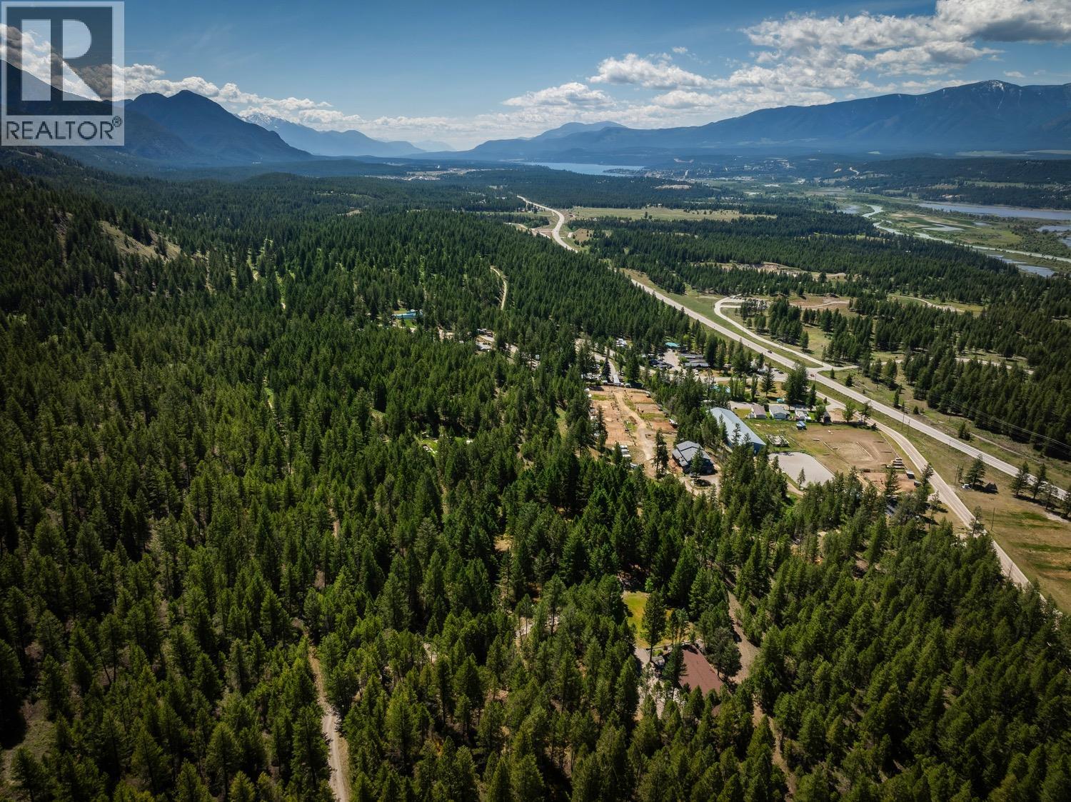 8566 Eacrett Road, Dry Gulch, British Columbia  V0A 1K2 - Photo 95 - 10357505