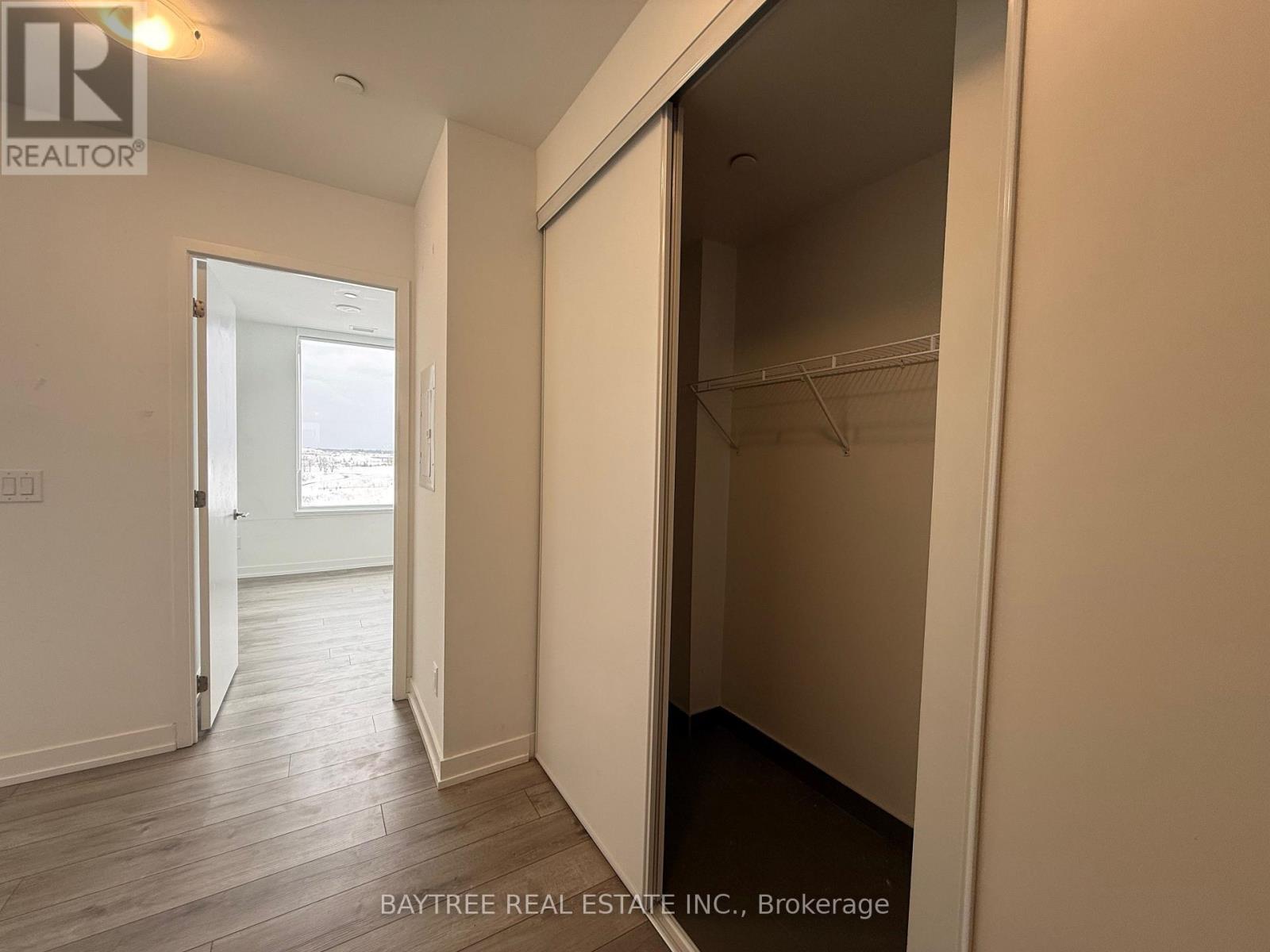 1106 - 3100 Keele Street, Toronto, Ontario  M3M 0E1 - Photo 7 - W12707586