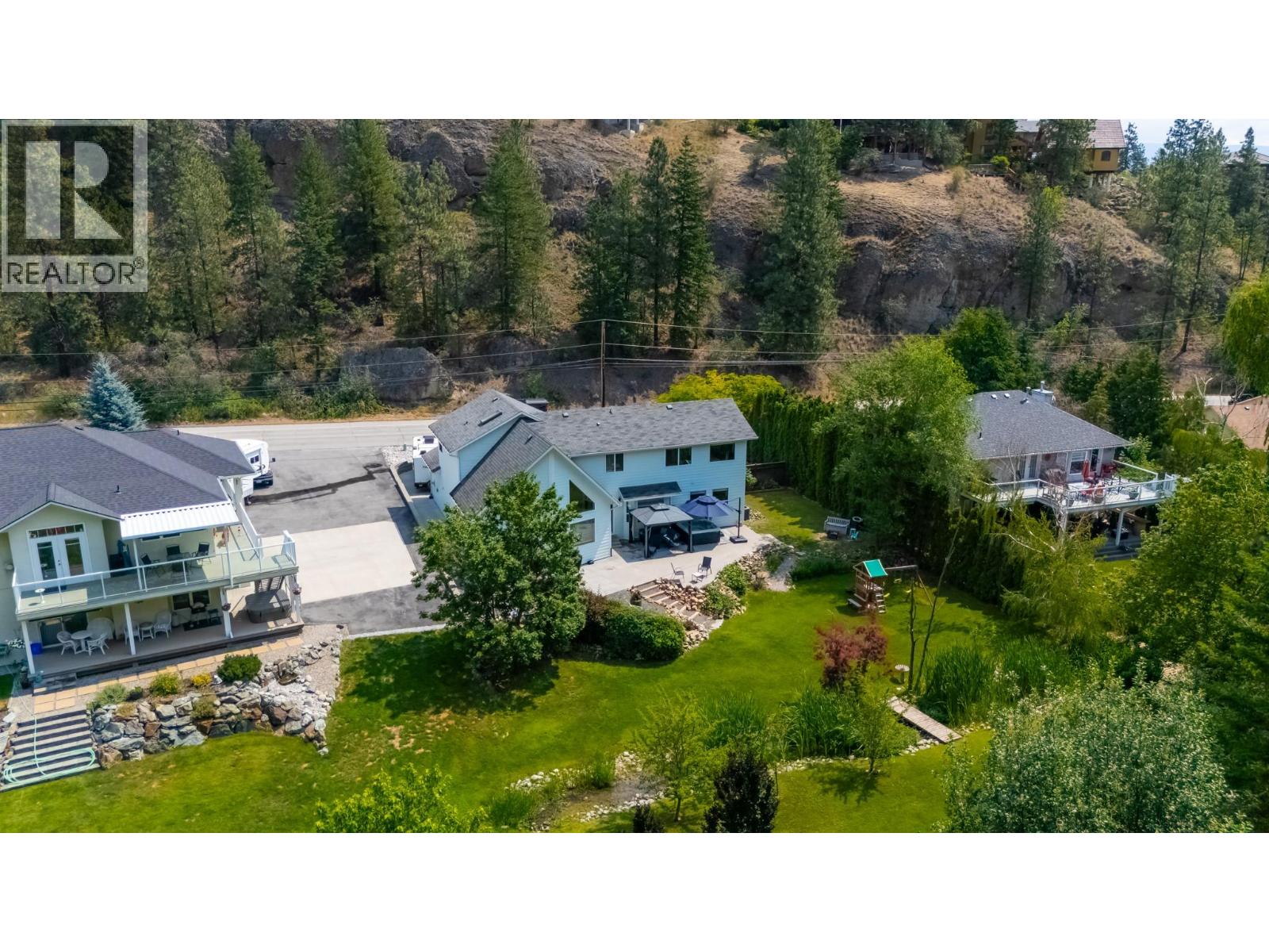 7200 VICTORIA Road S Summerland Photo 39
