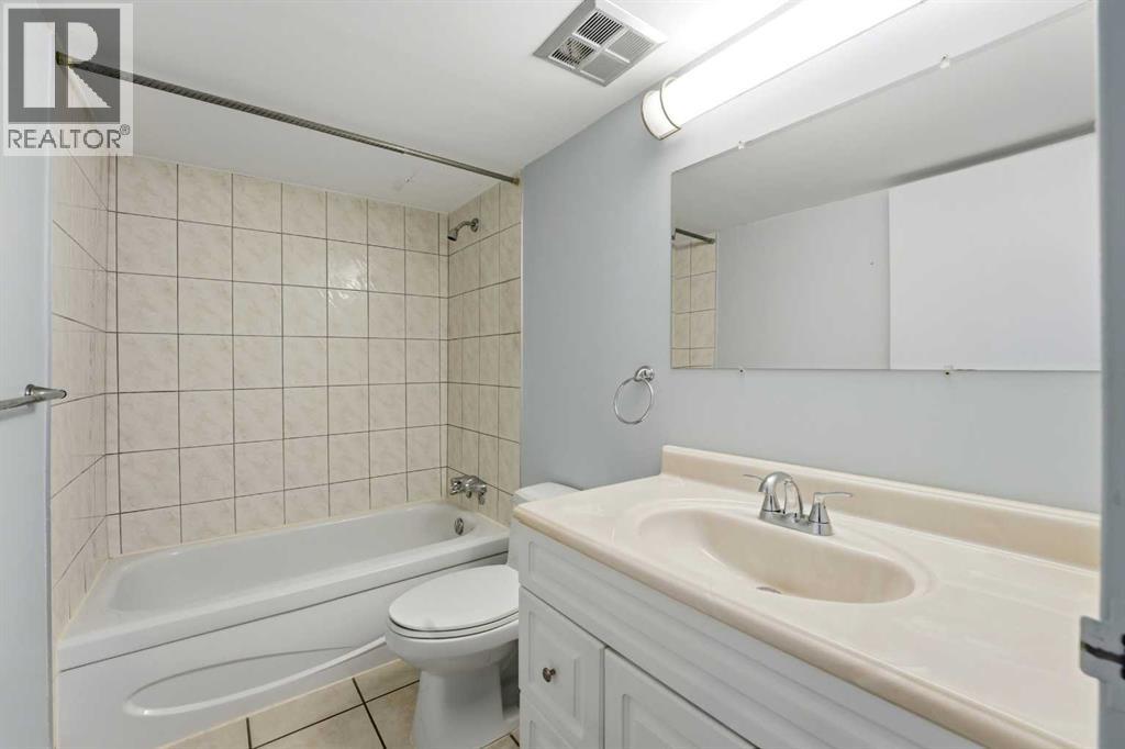 306, 4902 37 Street, Red Deer, Alberta  T4N 6M9 - Photo 14 - A2269289