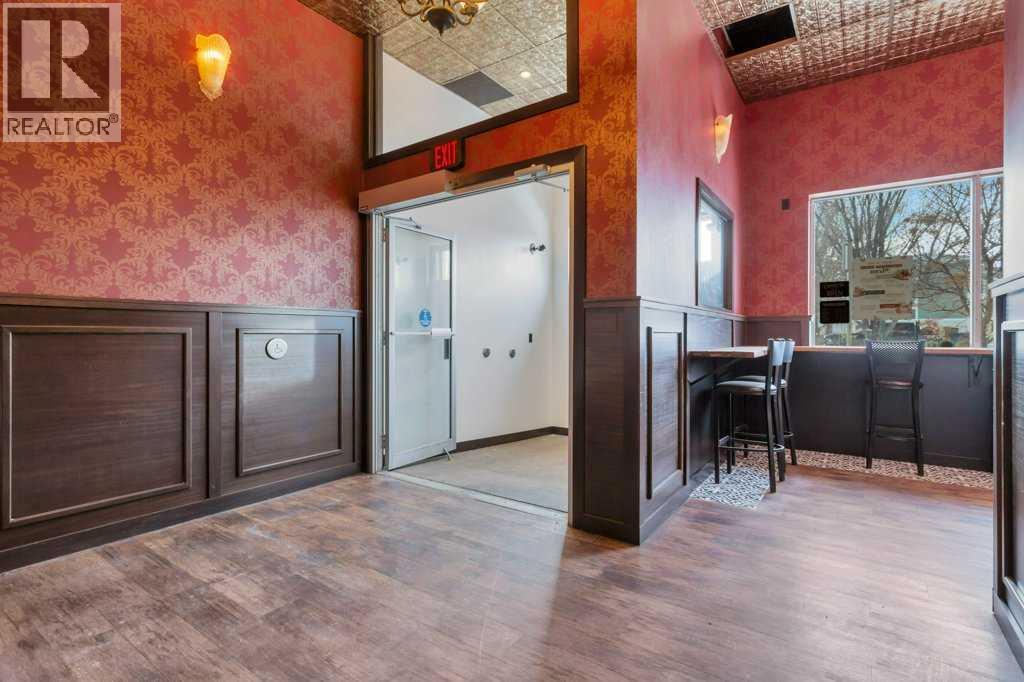 5114 48 Street, Red Deer, Alberta  T4N 1T2 - Photo 5 - A2279511