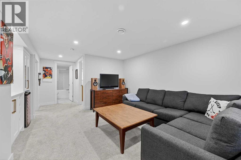 2720 41 Street Sw, Calgary, Alberta  T3E 3K6 - Photo 27 - A2280774