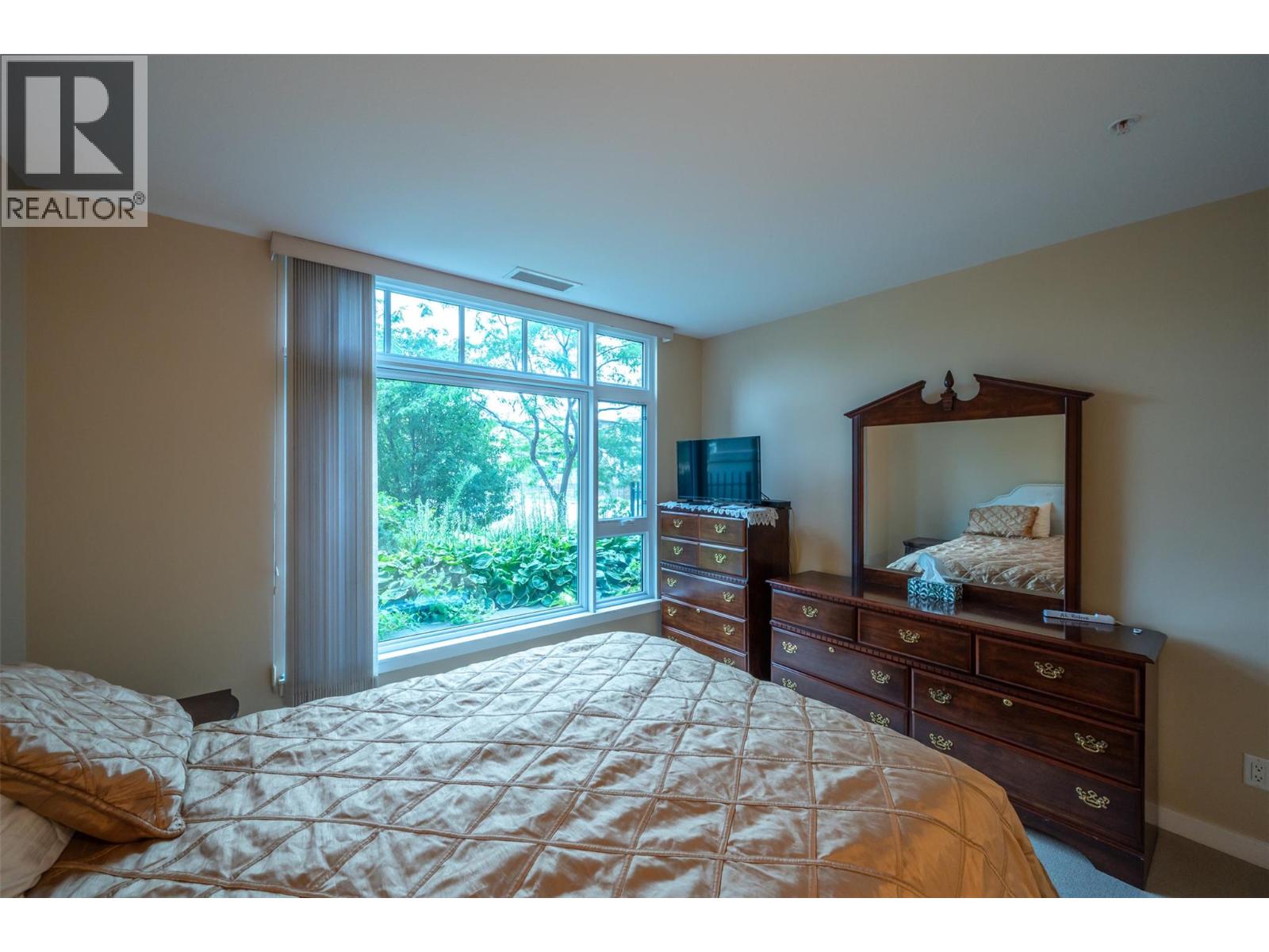 3301 Skaha Lake Road Unit# 102 Penticton Photo 18