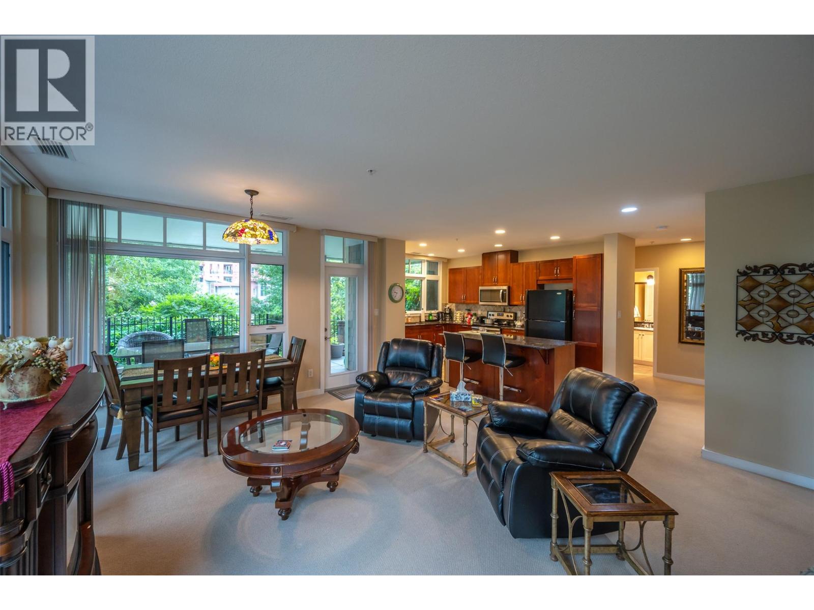 3301 Skaha Lake Road Unit# 102 Penticton Photo 8