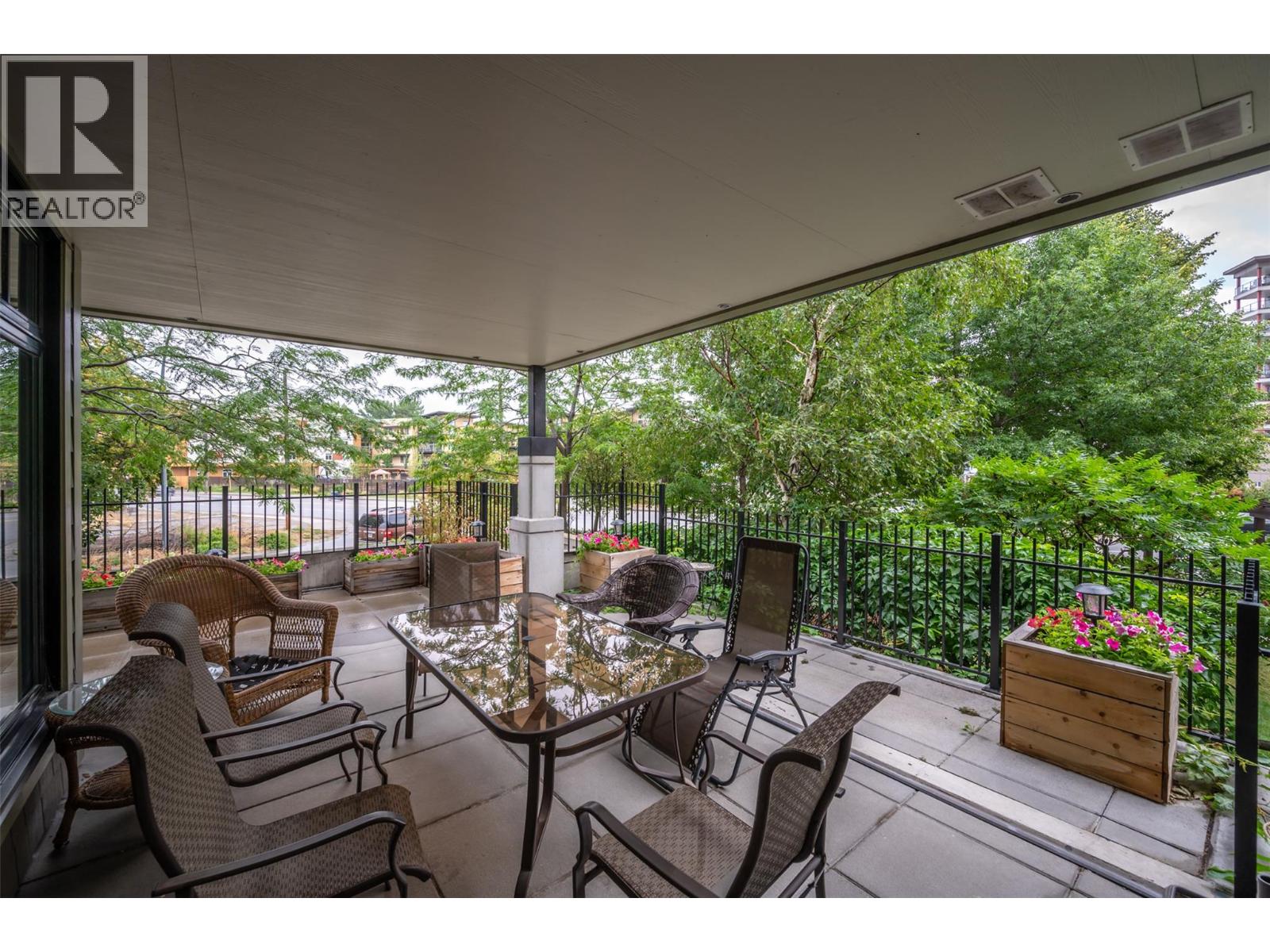 3301 Skaha Lake Road Unit# 102 Penticton Photo 23