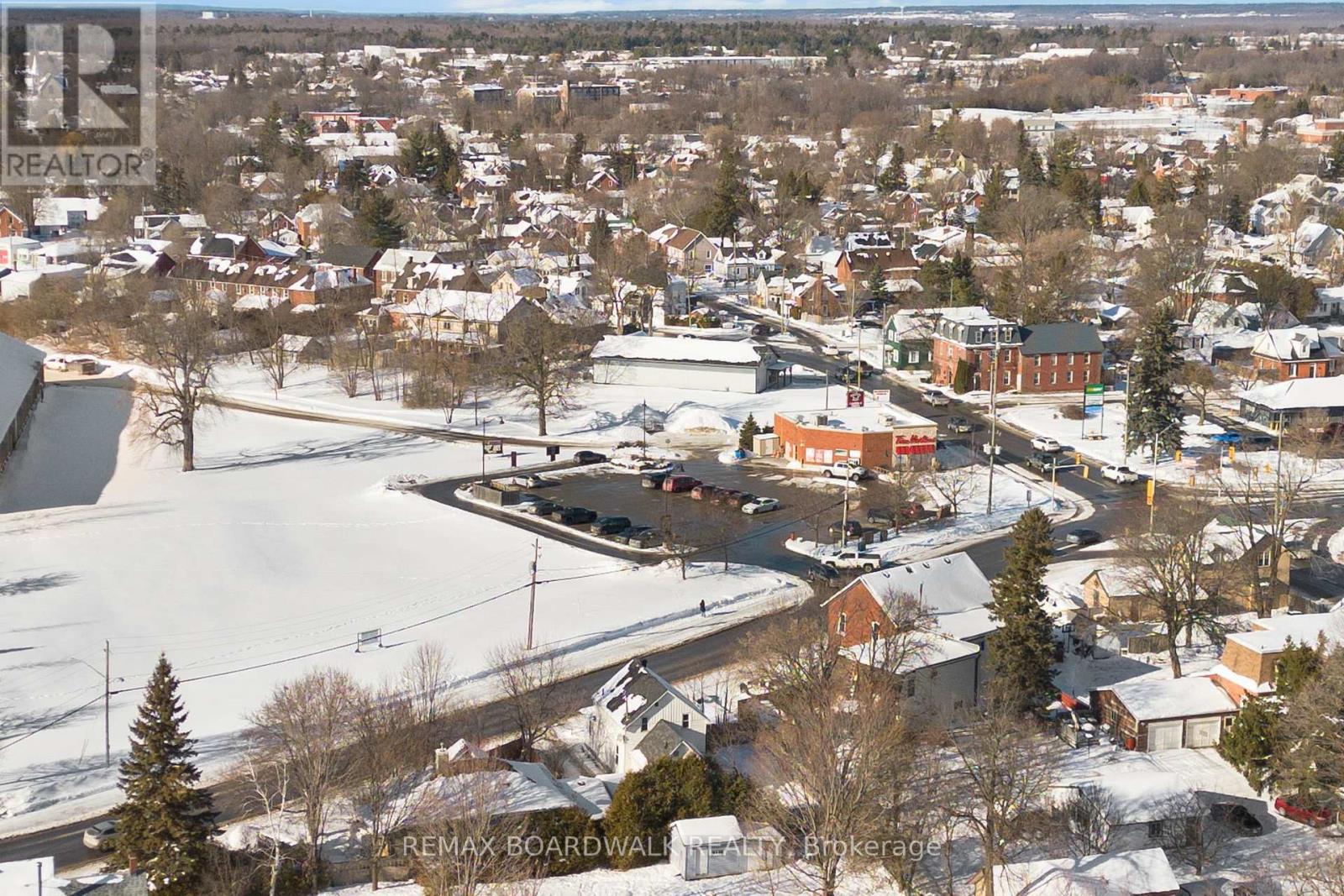 54 Coleman Street, Carleton Place, Ontario  K7C 4P1 - Photo 39 - X12755600