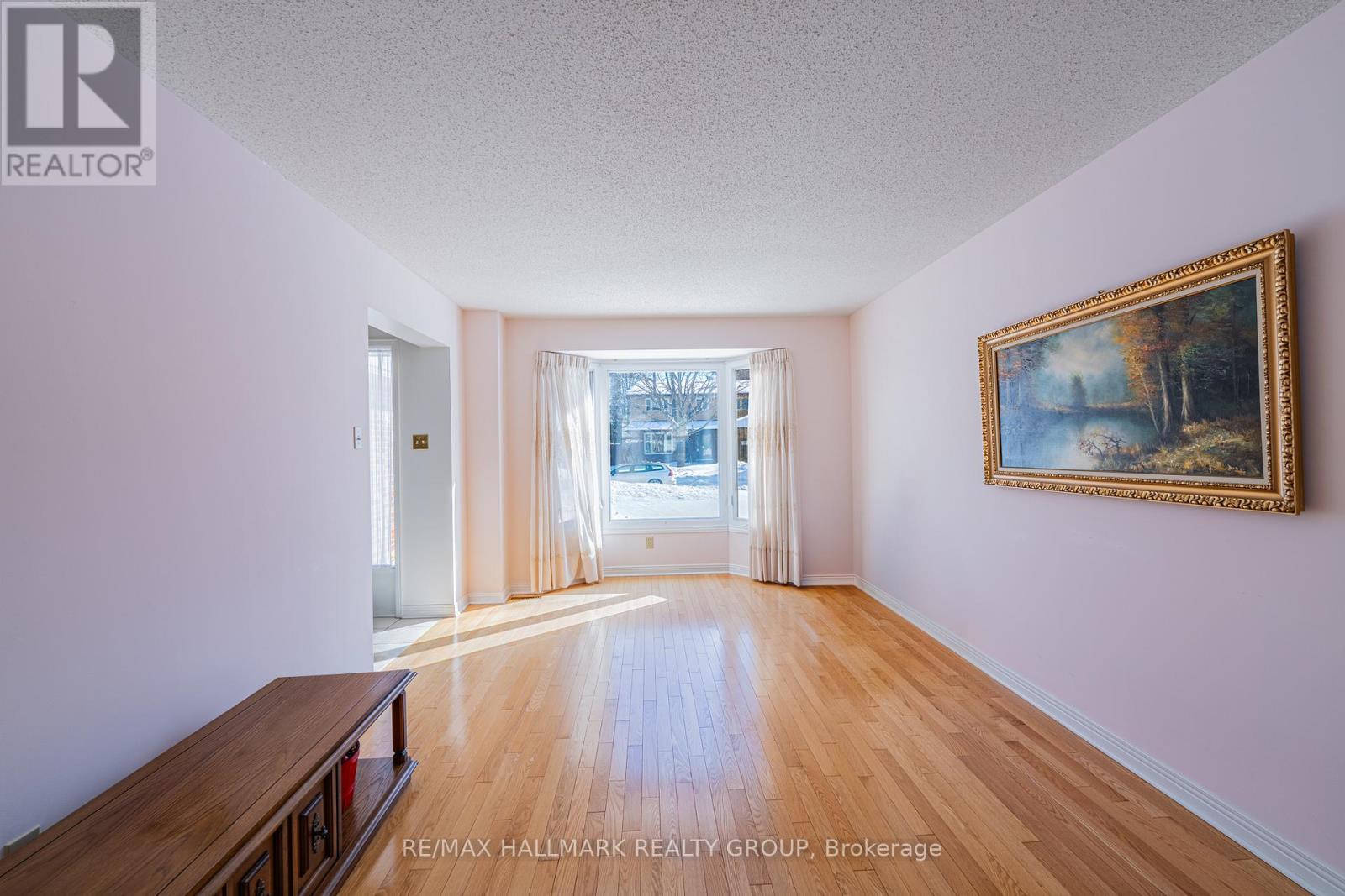 52 Thare Crescent, Ottawa, Ontario  K2J 2P5 - Photo 11 - X12755630