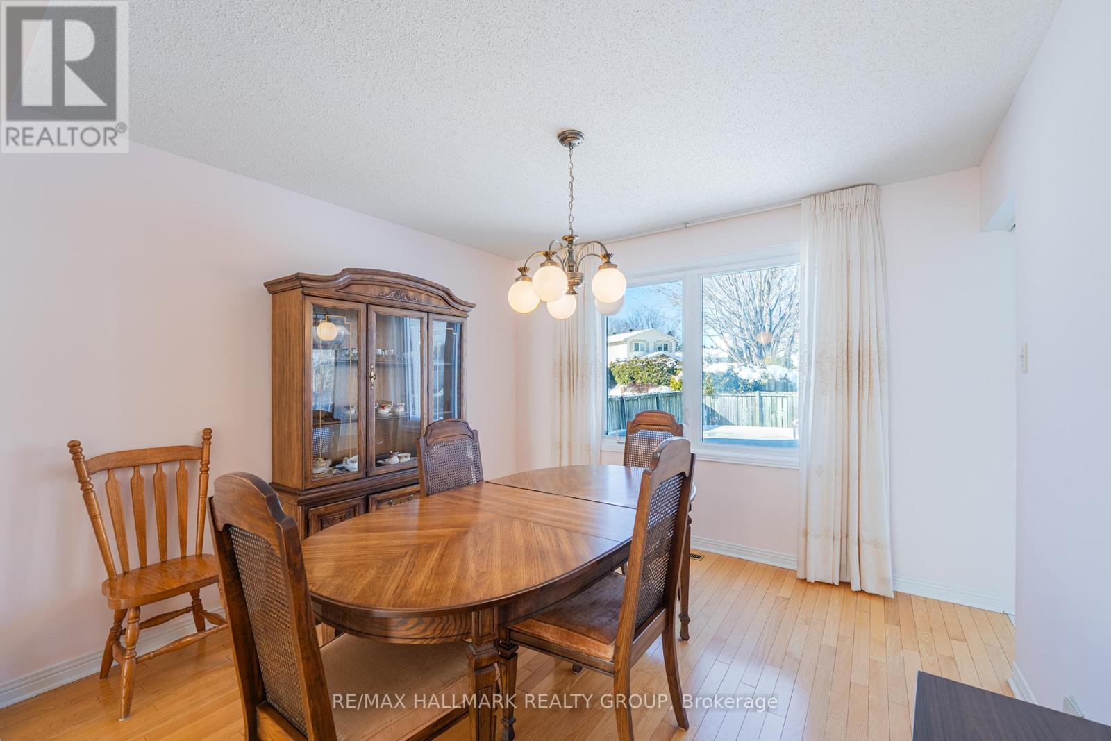 52 Thare Crescent, Ottawa, Ontario  K2J 2P5 - Photo 15 - X12755630