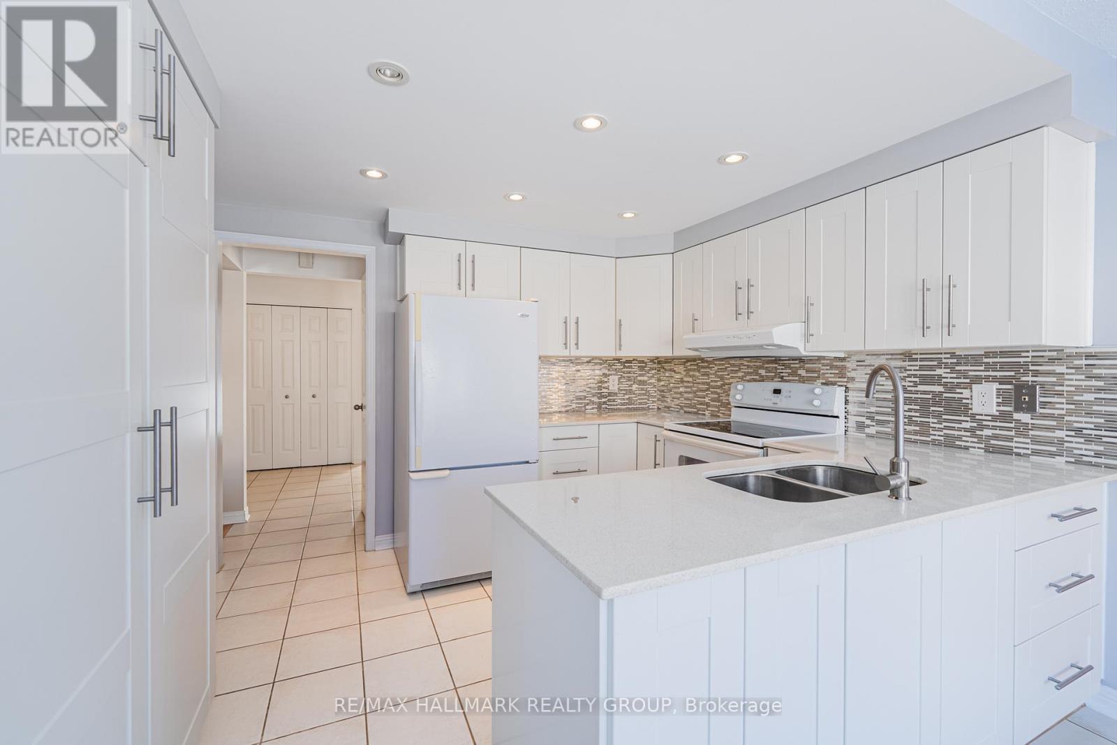 52 Thare Crescent, Ottawa, Ontario  K2J 2P5 - Photo 21 - X12755630