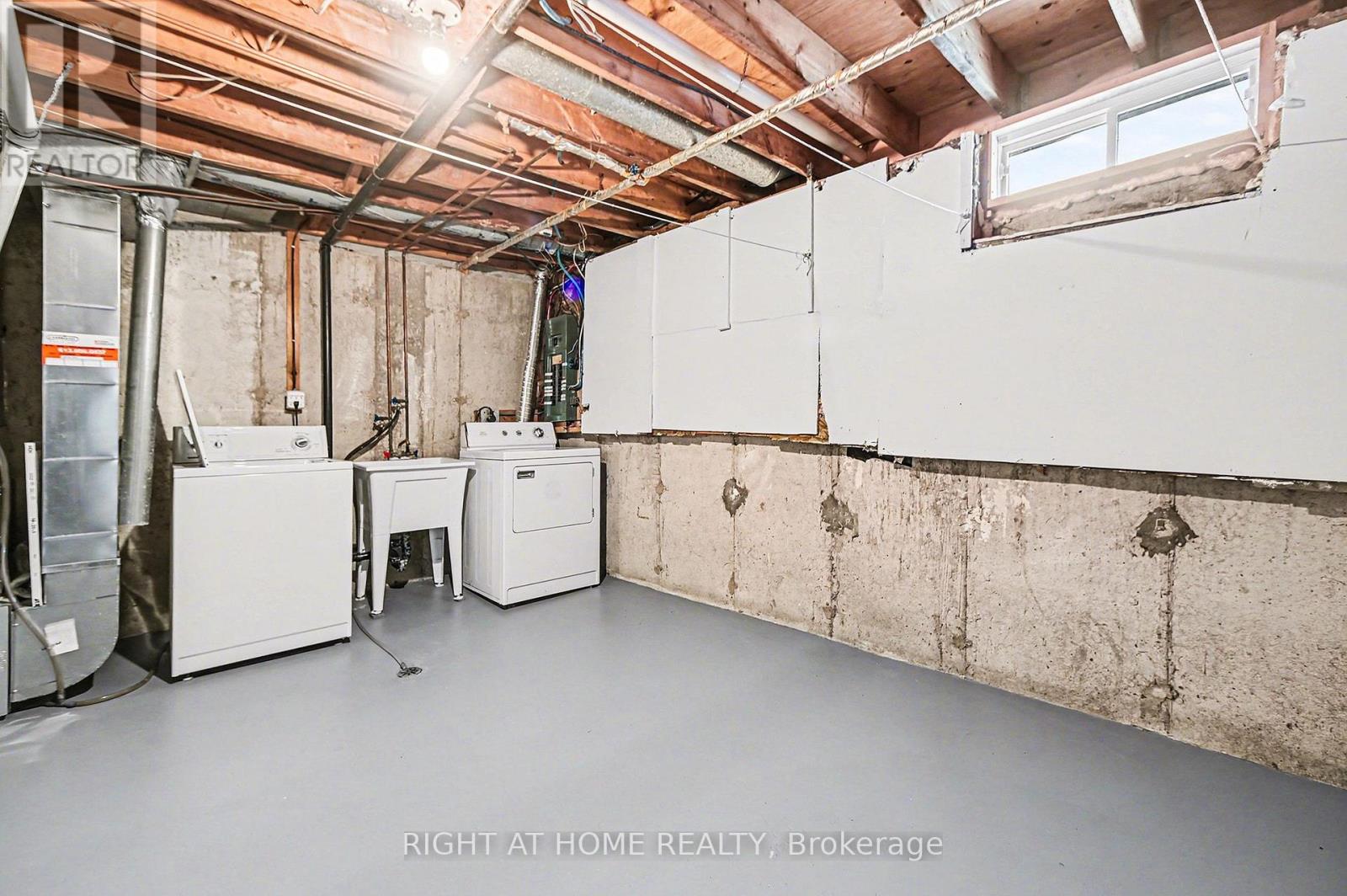 51 - 1213 Bowmount Street, Ottawa, Ontario  K1J 8T3 - Photo 24 - X12755642