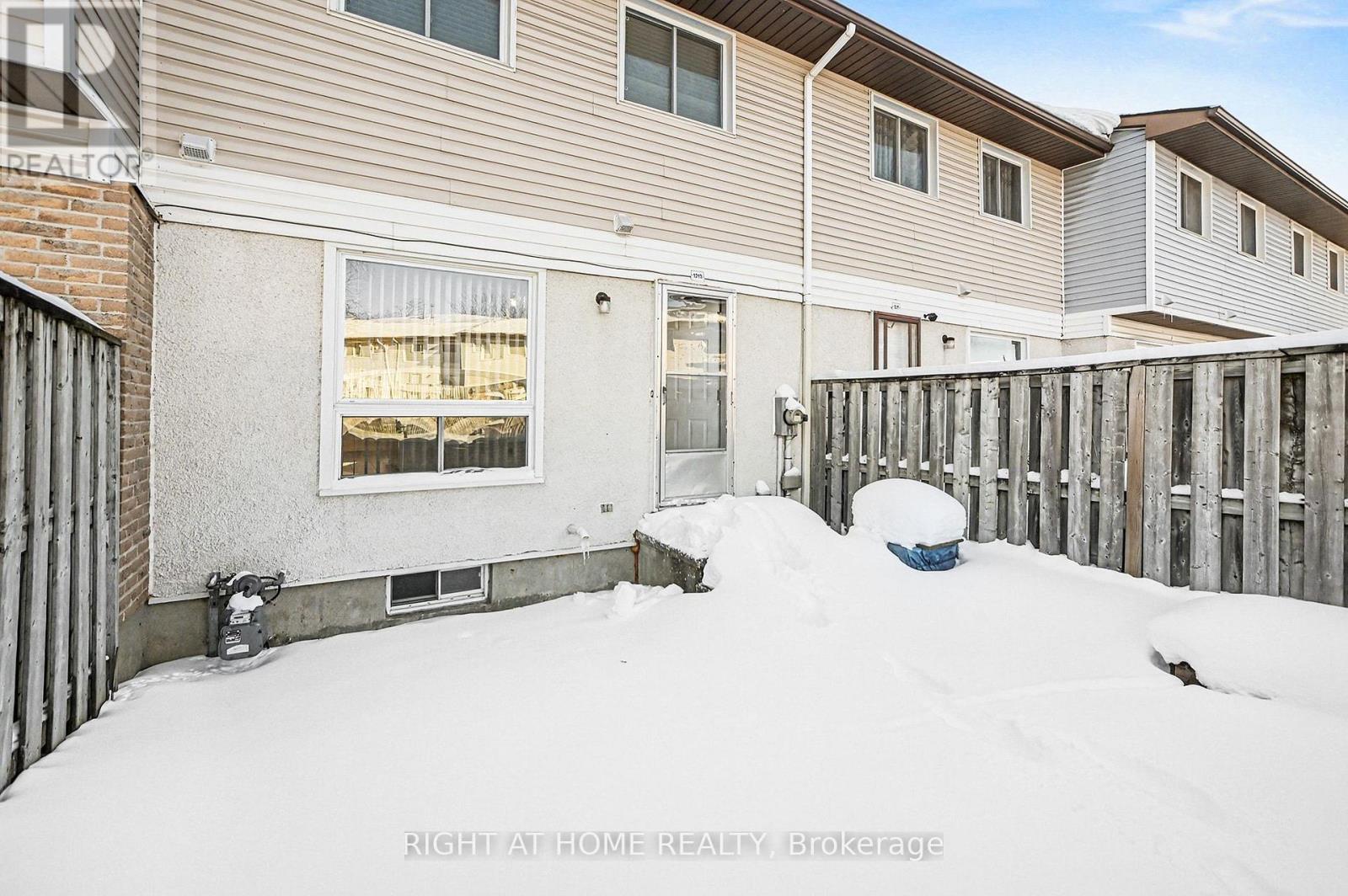 51 - 1213 Bowmount Street, Ottawa, Ontario  K1J 8T3 - Photo 25 - X12755642