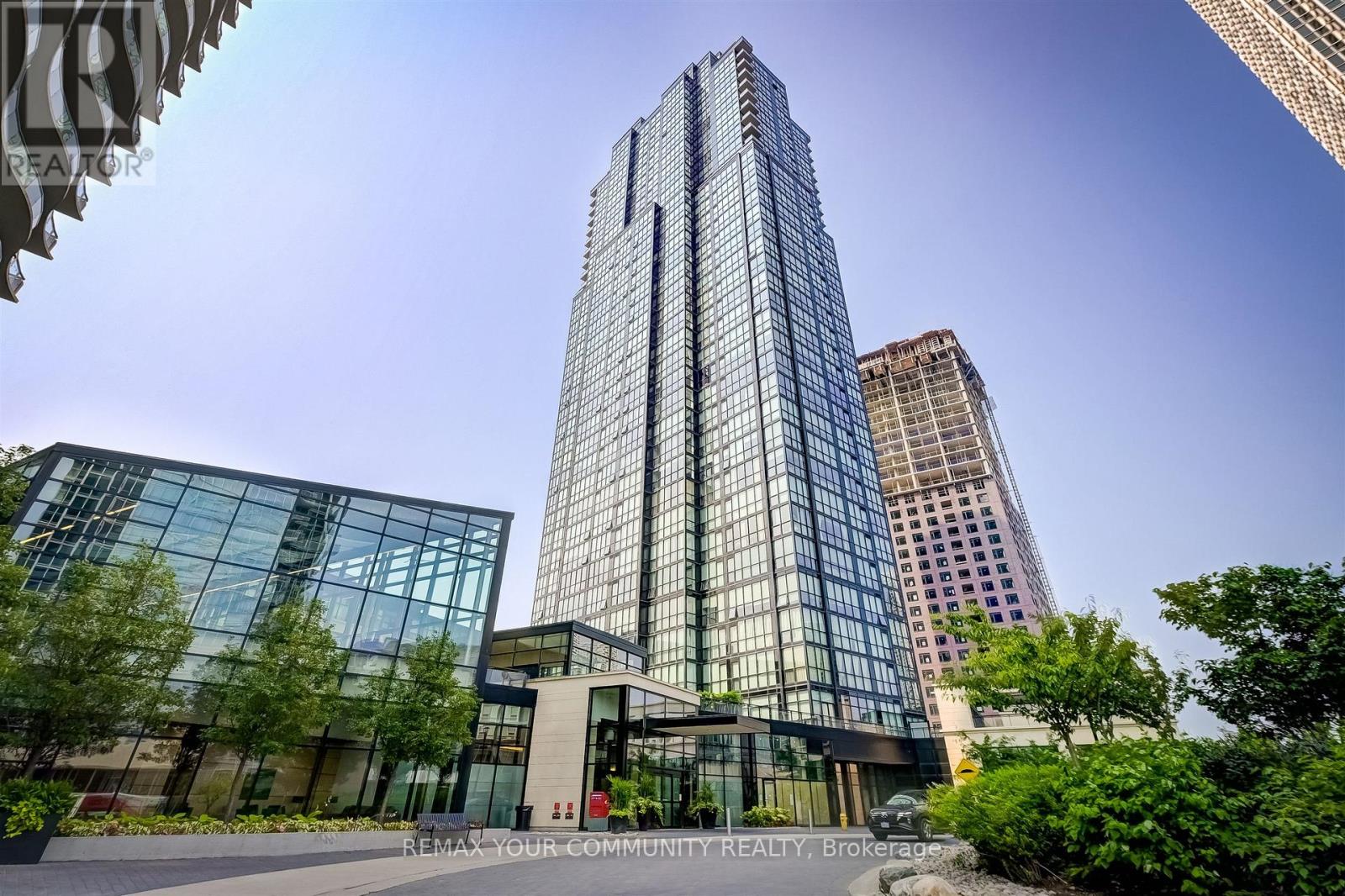 1503 - 2910 Highway 7 Road W, Vaughan, Ontario  L4K 0H8 - Photo 1 - N12752644