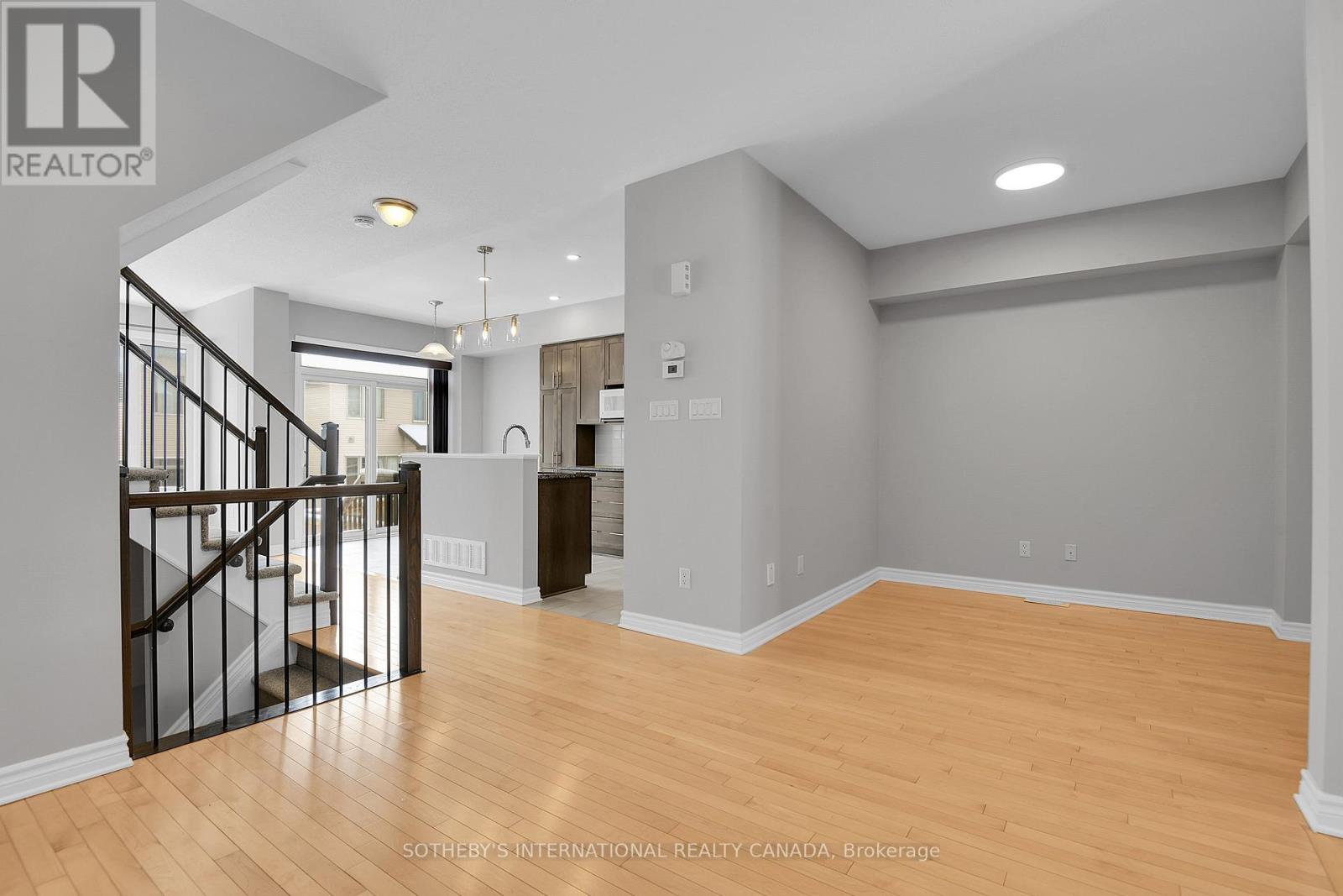 116 Popplewell Crescent, Ottawa, Ontario  K2J 5R3 - Photo 9 - X12734262