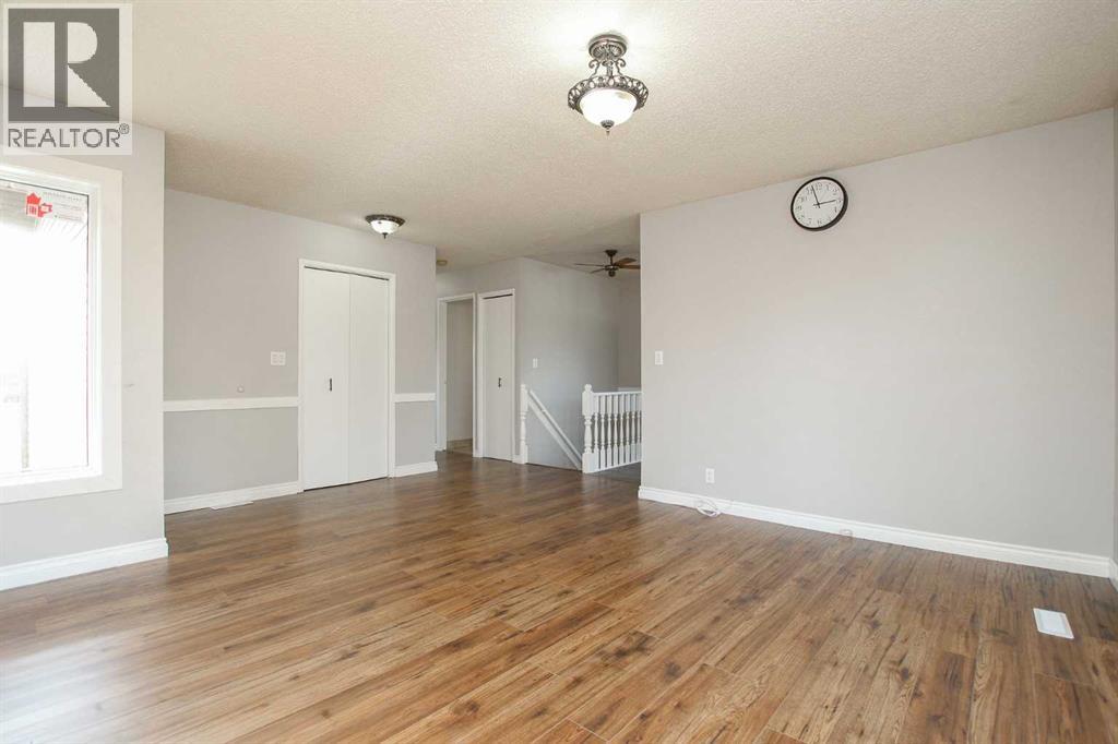 69 Erickson Drive, Red Deer, Alberta  T4R 1X8 - Photo 8 - A2279865