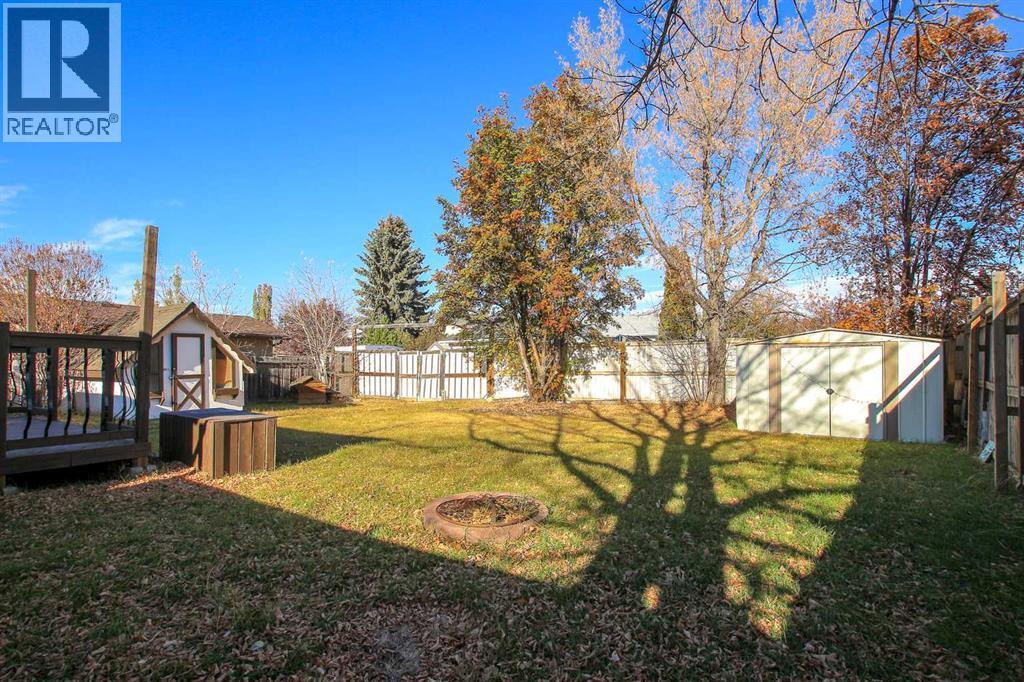 69 Erickson Drive, Red Deer, Alberta  T4R 1X8 - Photo 39 - A2279865