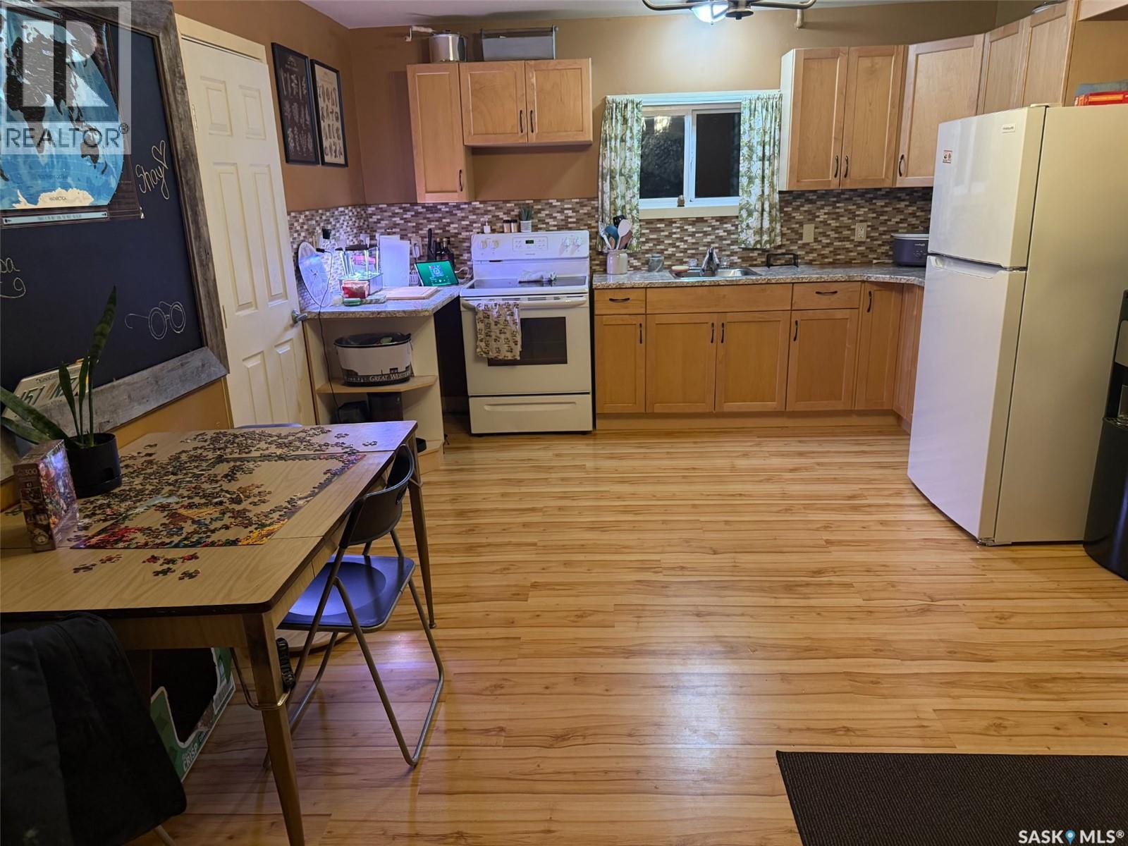 1117 Gordon Street, Moosomin, Saskatchewan  S0G 3N0 - Photo 2 - SK002597