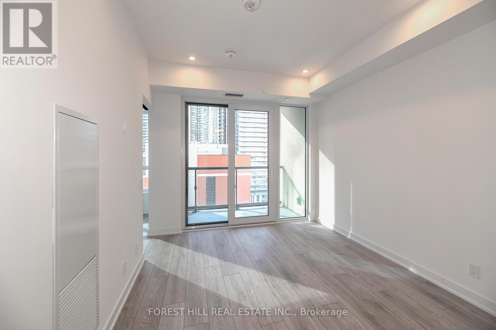 1608 - 108 Peter Street, Toronto, Ontario  M5V 0W2 - Photo 9 - C12755660