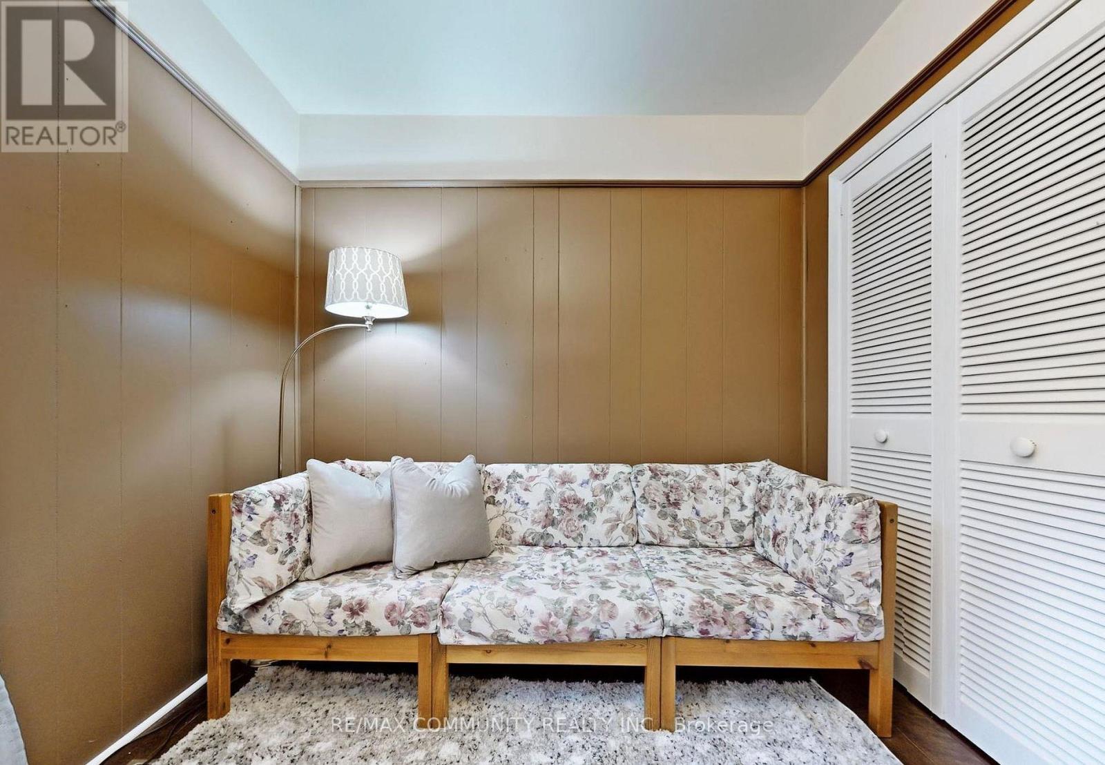 Main - 1 Applefield Drive, Toronto, Ontario  M1P 3X8 - Photo 13 - E12755598