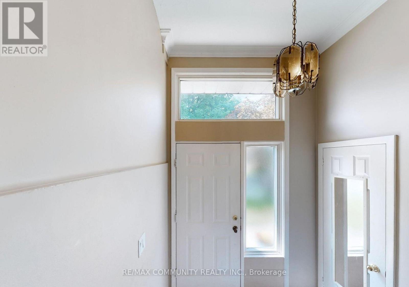 Main - 1 Applefield Drive, Toronto, Ontario  M1P 3X8 - Photo 21 - E12755598