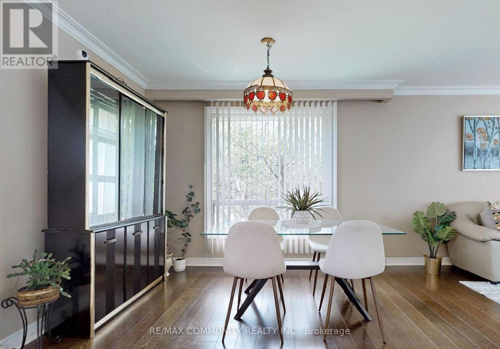 Main - 1 Applefield Drive, Toronto, Ontario  M1P 3X8 - Photo 6 - E12755598