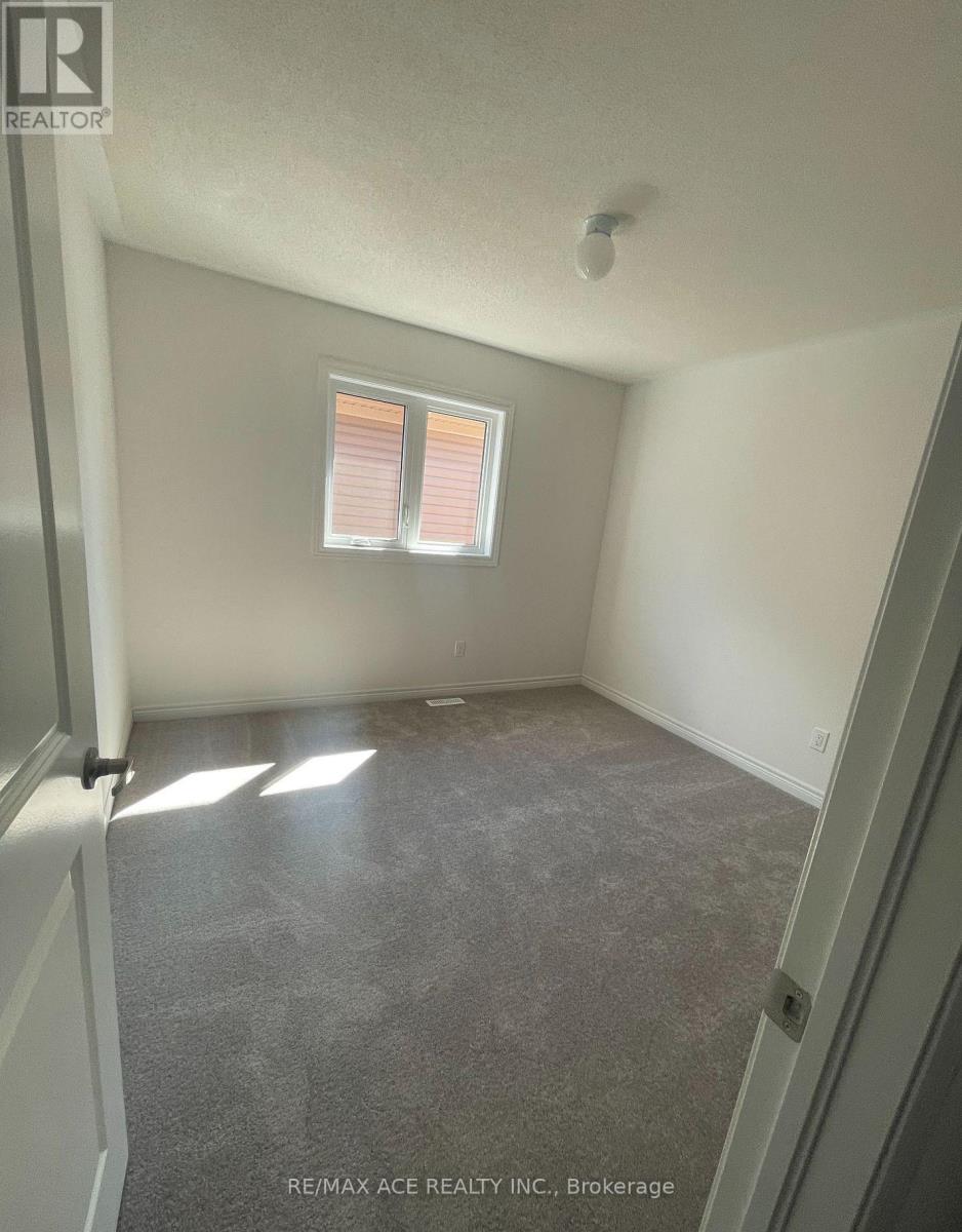 6 Wakefield Boulevard, Essa, Ontario  L0M 1B5 - Photo 11 - N12755682