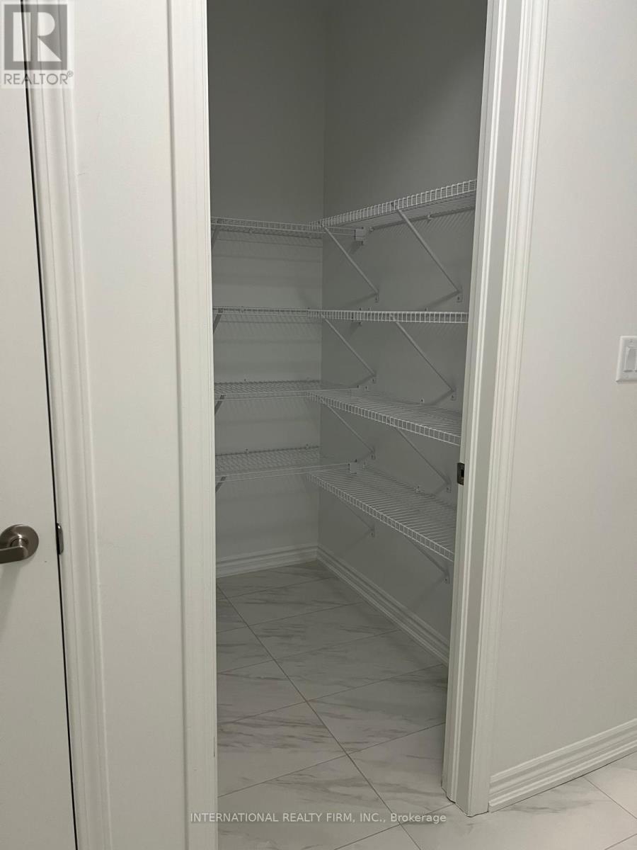 76 Mcbride Trail, Barrie, Ontario  L4N 4Z8 - Photo 11 - S12755590