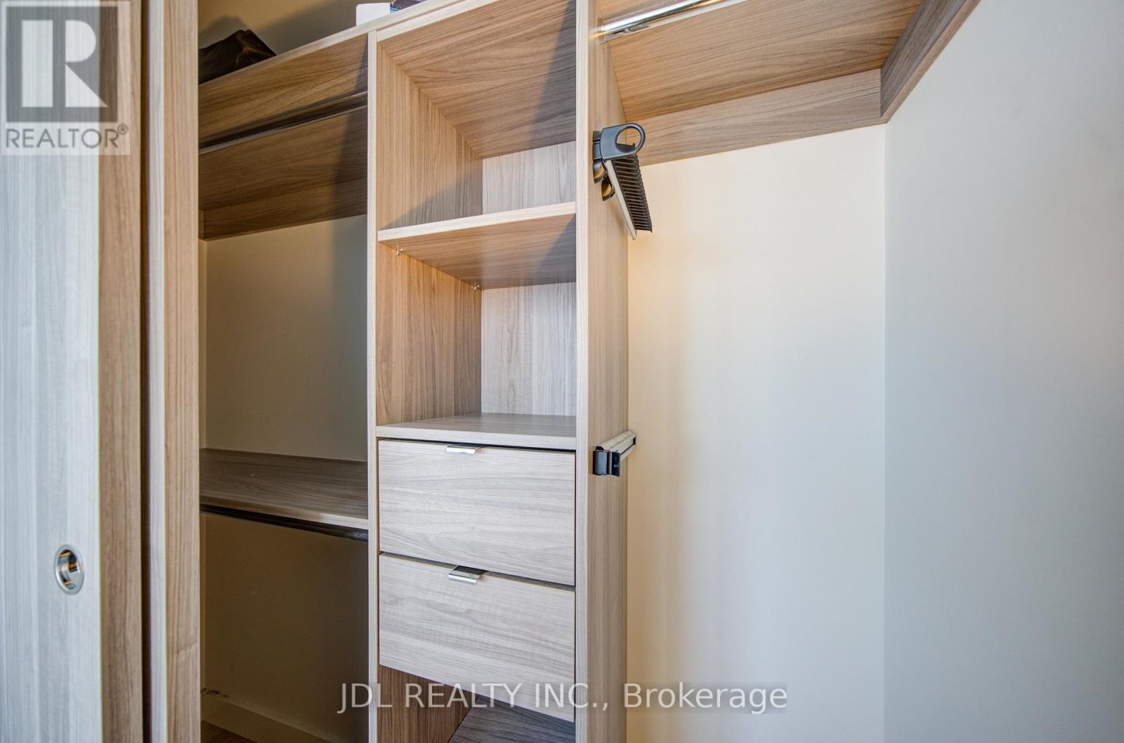 1910 - 95 Mcmahon Drive, Toronto, Ontario M2K 0H2 - Photo 33 - C12473991