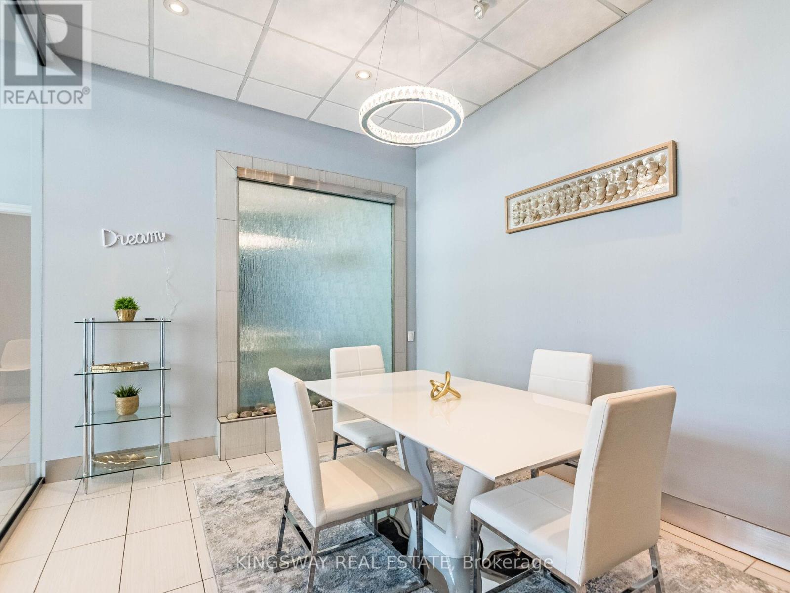 7 - 3391 Bloor Street W, Toronto, Ontario  M8X 1G3 - Photo 14 - W12731356