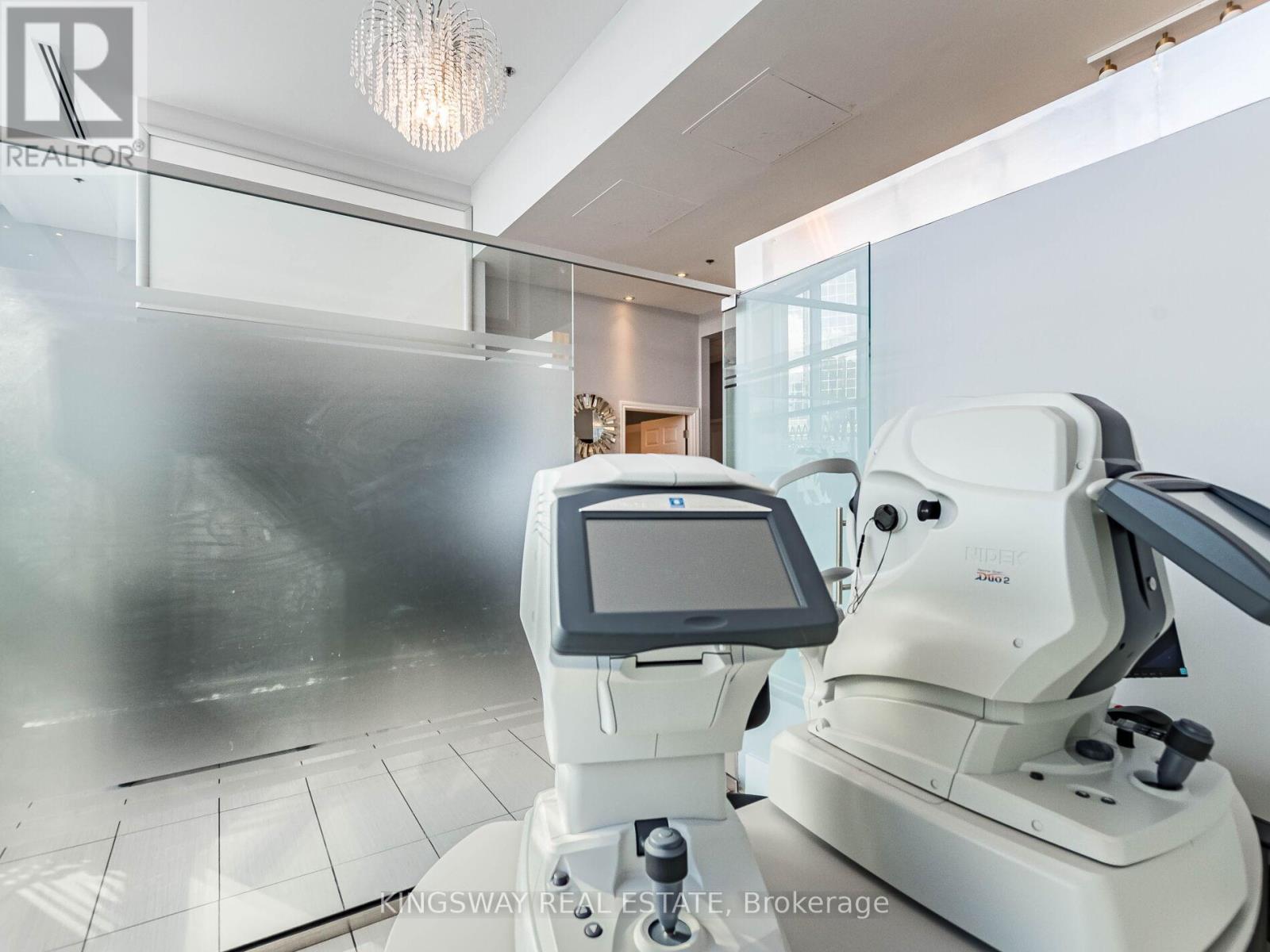 7 - 3391 Bloor Street W, Toronto, Ontario  M8X 1G3 - Photo 24 - W12731356