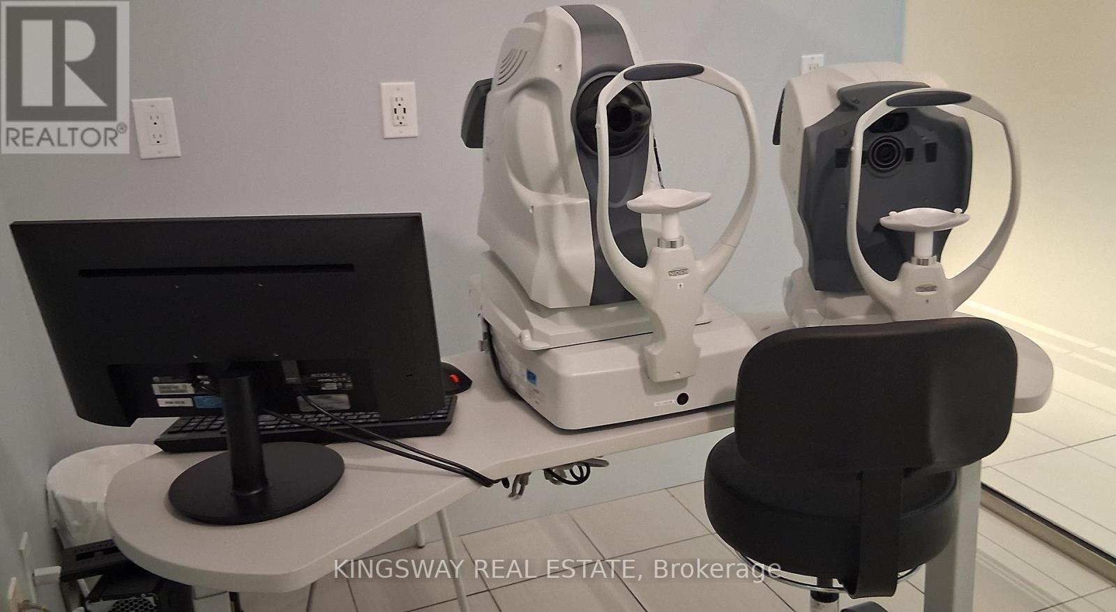 7 - 3391 Bloor Street W, Toronto, Ontario  M8X 1G3 - Photo 4 - W12731356