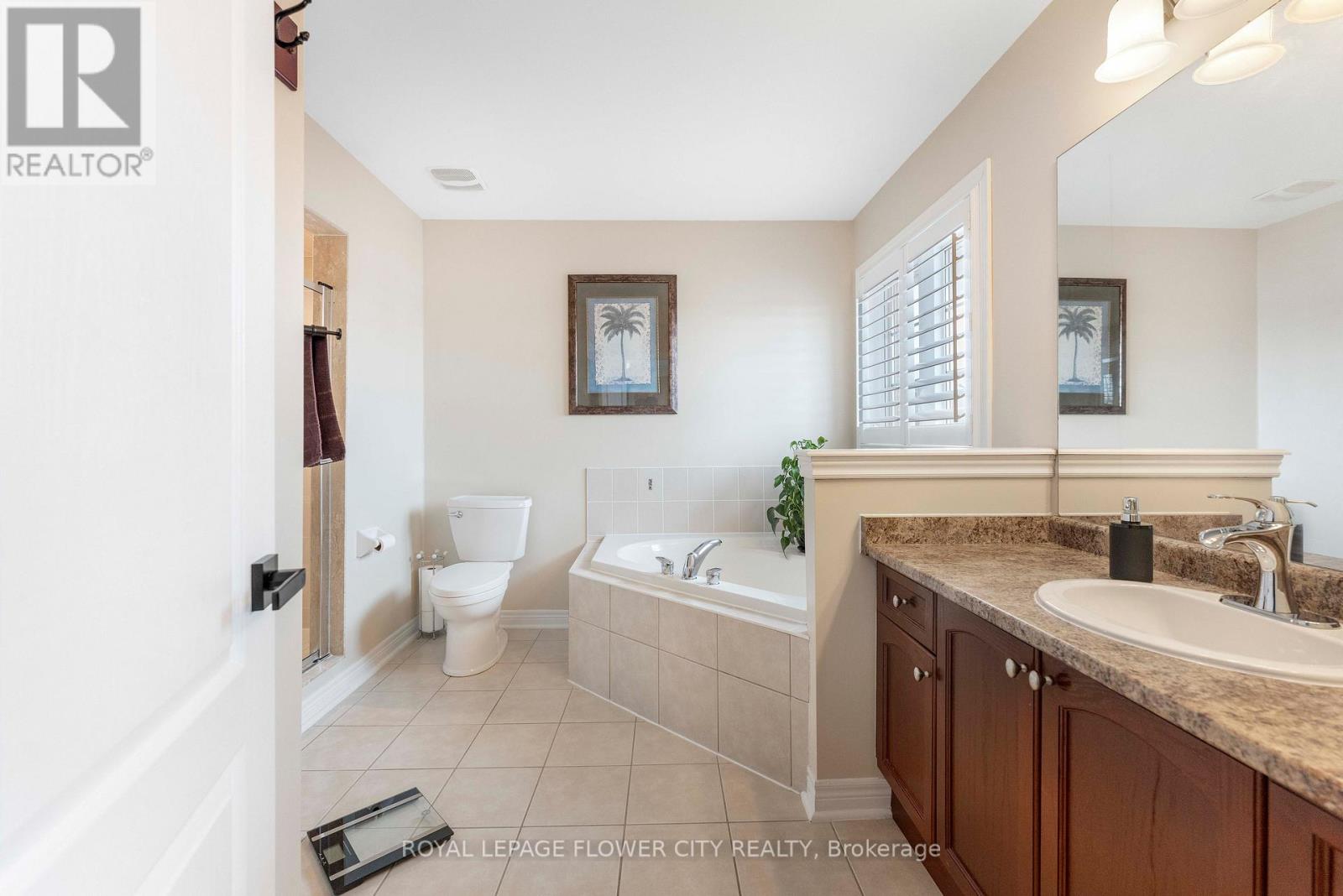 91 Abitibi Lake Drive, Brampton, Ontario  L6R 0V7 - Photo 22 - W12755344