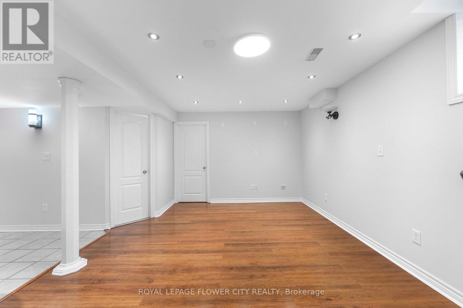 91 Abitibi Lake Drive, Brampton, Ontario  L6R 0V7 - Photo 38 - W12755344