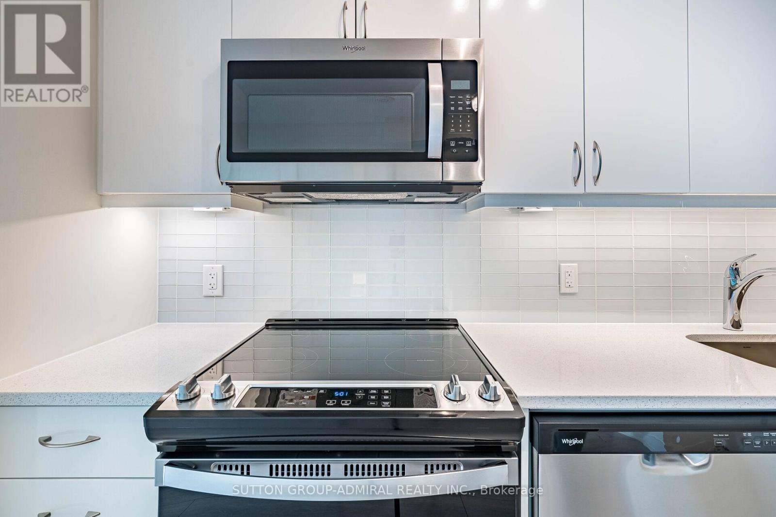 4806 - 38 Annie Craig Drive, Toronto, Ontario  M8V 0G9 - Photo 6 - W12755612