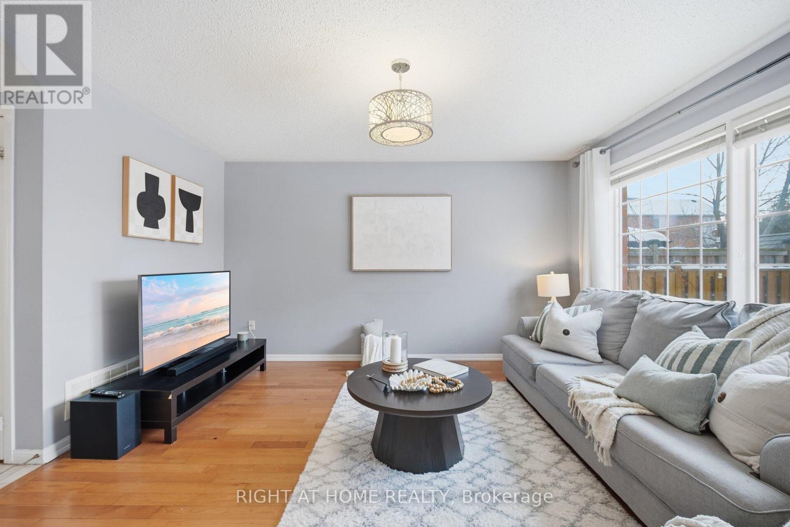 1457 Clark Boulevard, Milton (Be Beaty), Ontario  L9T 6M5 - Photo 12 - W12755618