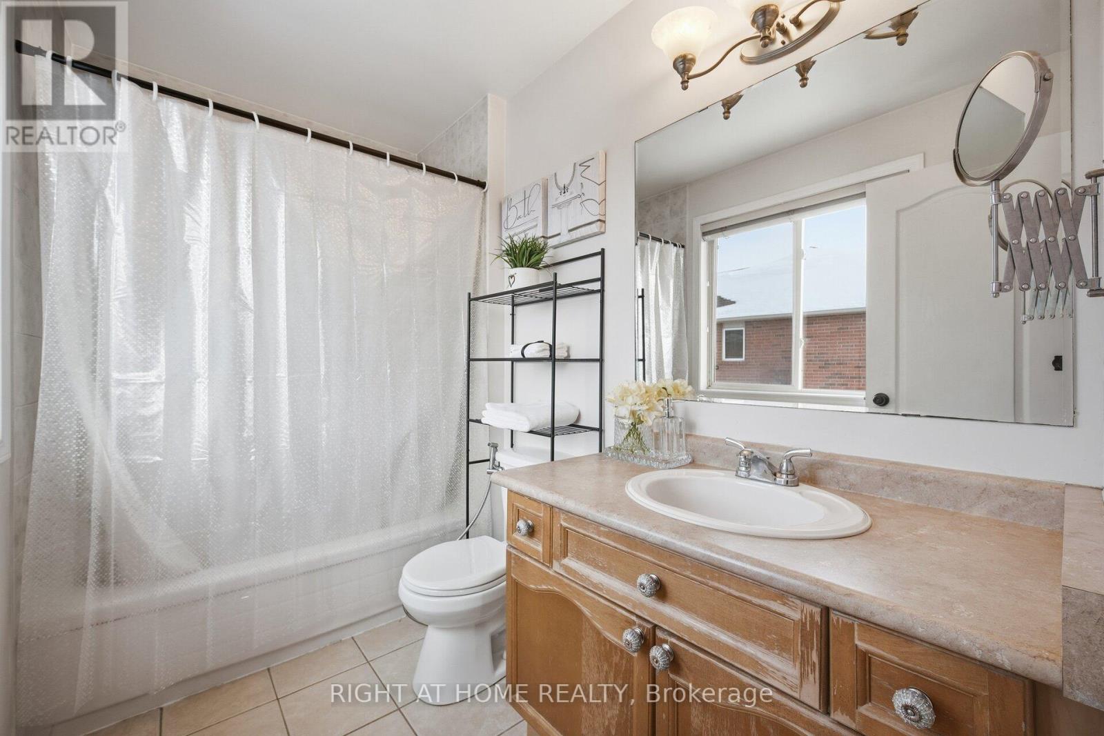 1457 Clark Boulevard, Milton (Be Beaty), Ontario  L9T 6M5 - Photo 27 - W12755618