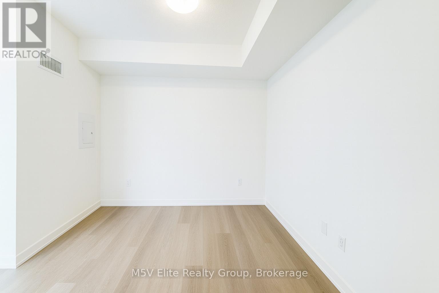 205 - 859 The Queensway, Toronto, Ontario  M8Z 1N8 - Photo 3 - W12755634