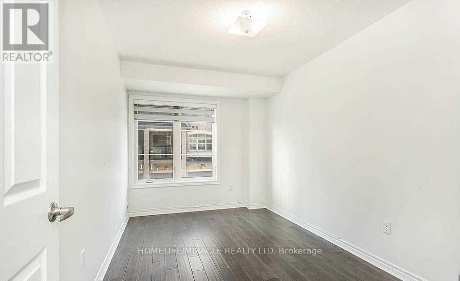 193 - 200 Veterans Drive, Brampton, Ontario  L7A 4S6 - Photo 14 - W12755662