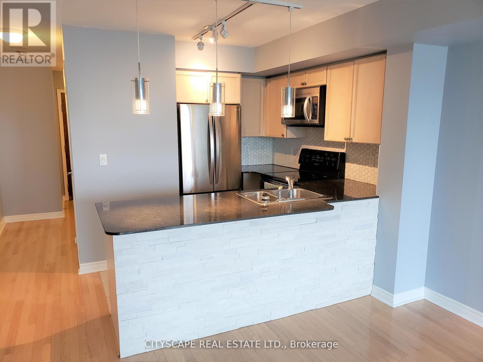 1812 - 1 Elm Drive W, Mississauga, Ontario L5B 4M1 - Photo 4 - W12755678