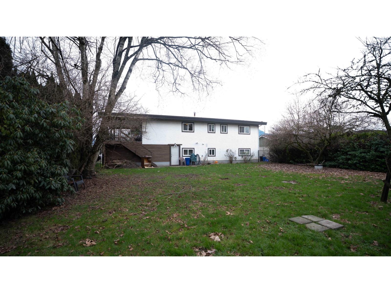 9543 Paula Crescent, Chilliwack Proper East, Chilliwack, British Columbia  V2P 6H1 - Photo 3 - R3085542